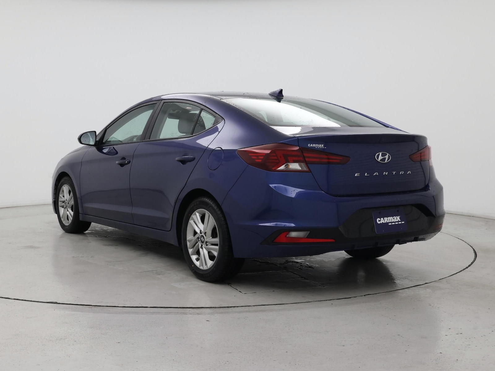 2020 Hyundai Elantra SEL - Photo 3