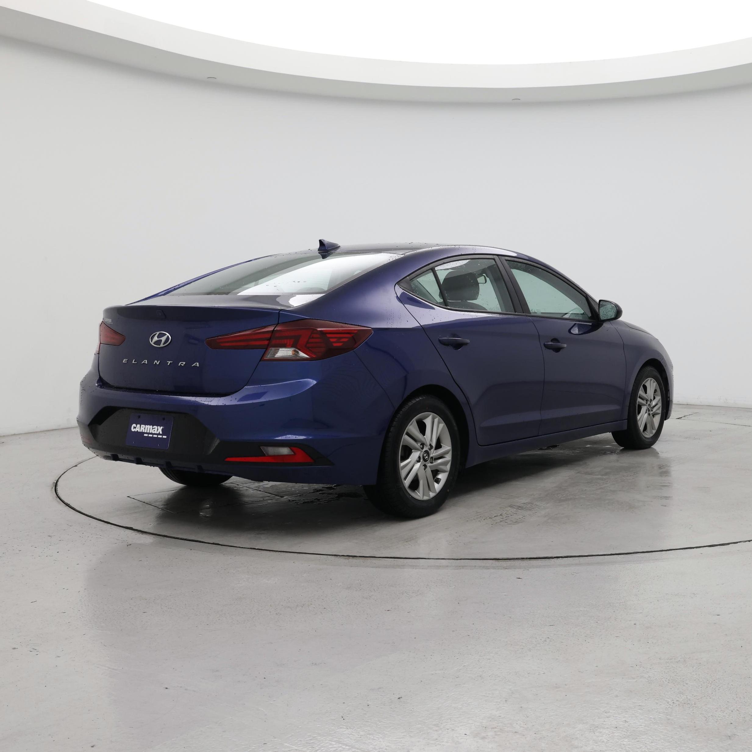 Thumbnail: 2020 Hyundai Elantra - 8