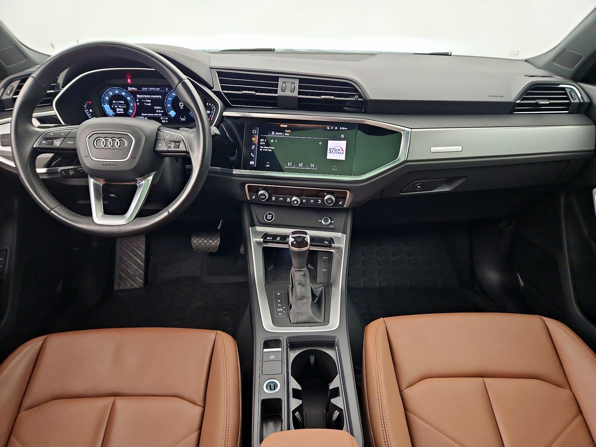 Thumbnail: 2024 Audi Q3 - 9