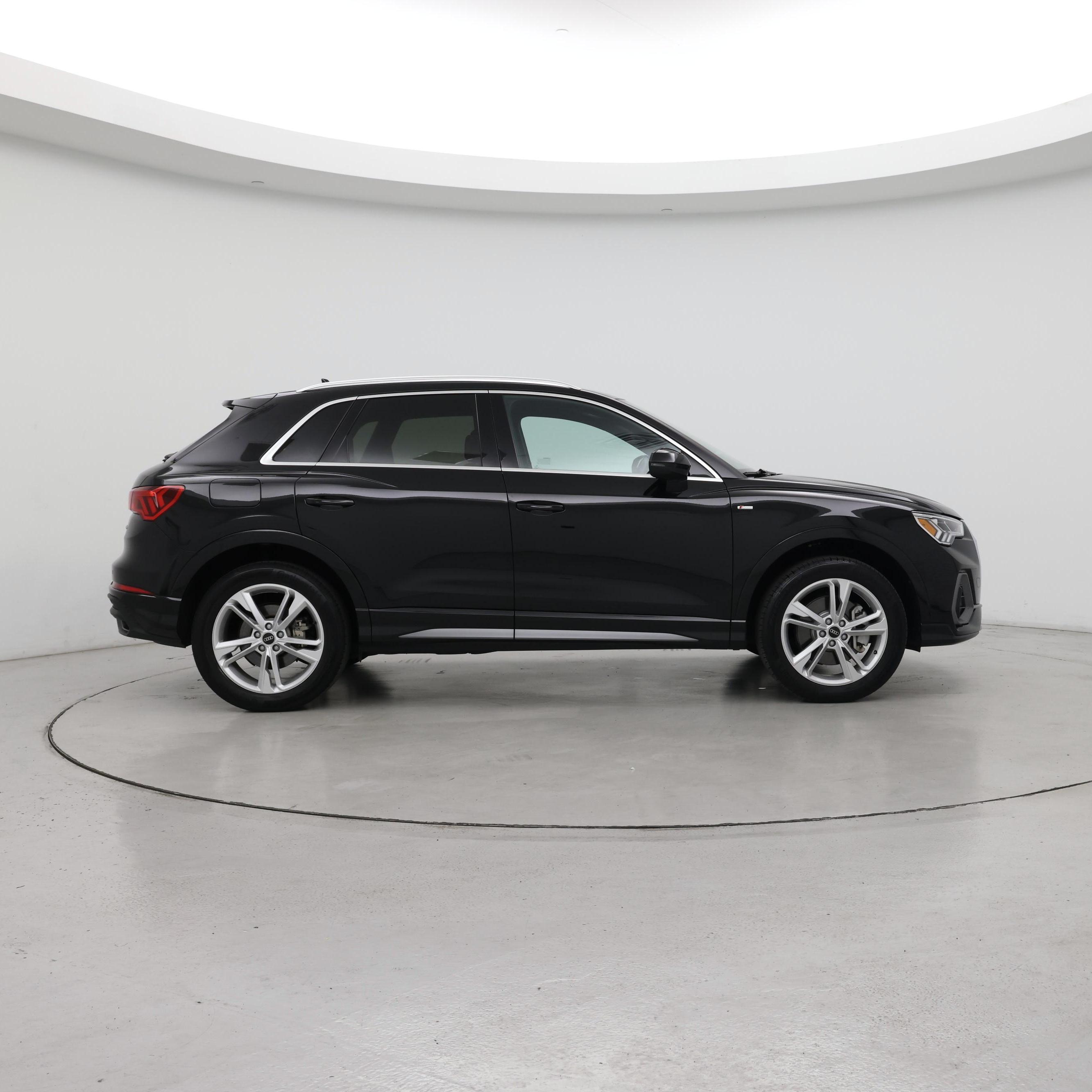 Thumbnail: 2024 Audi Q3 - 7