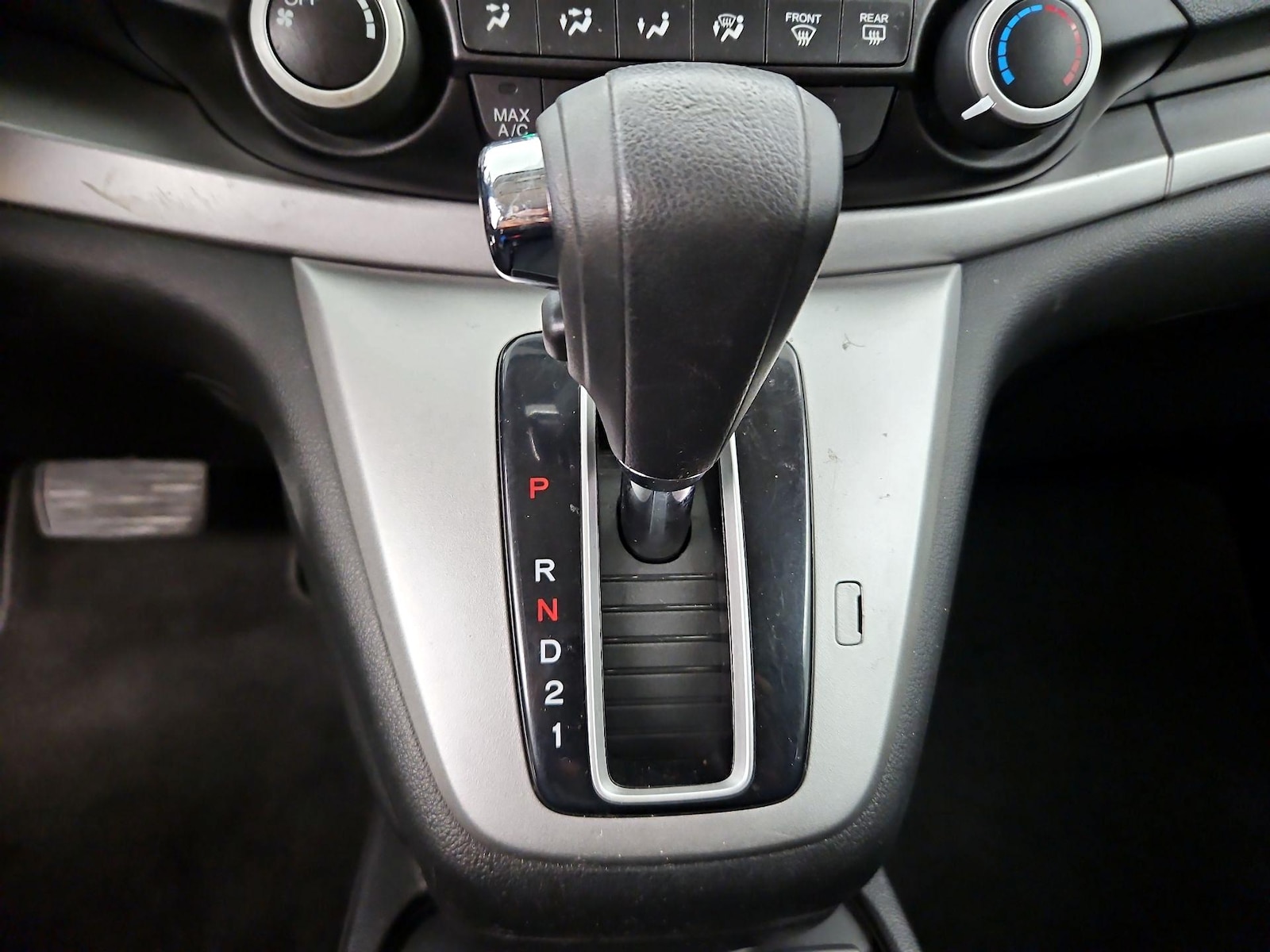 2014 Honda CR-V LX - Photo 18
