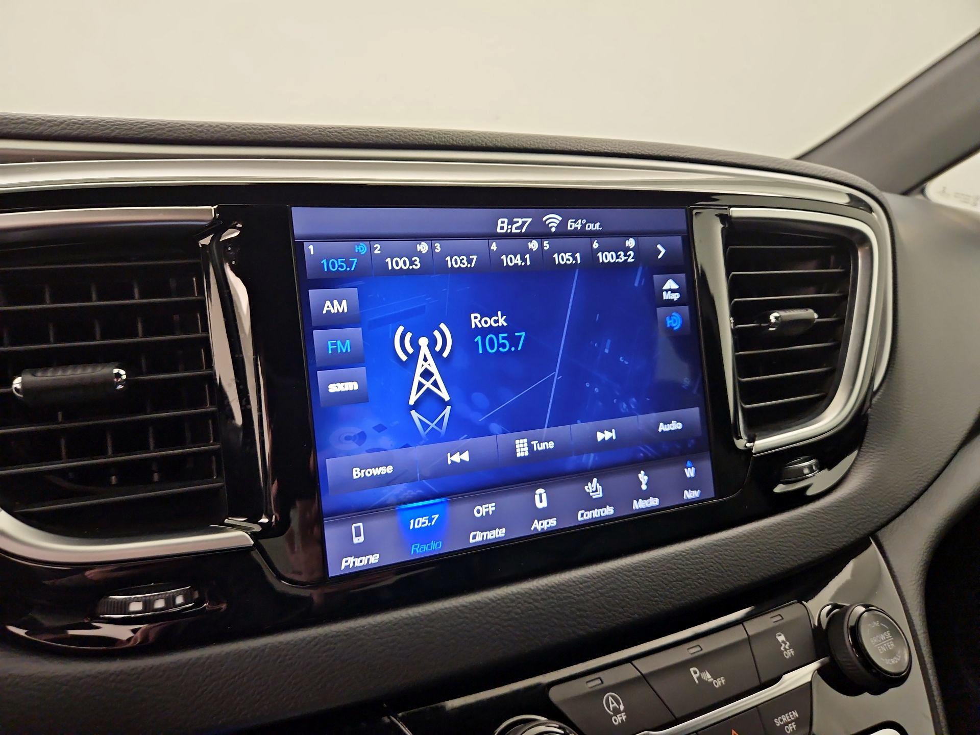 Thumbnail: 2019 Chrysler Pacifica - 15