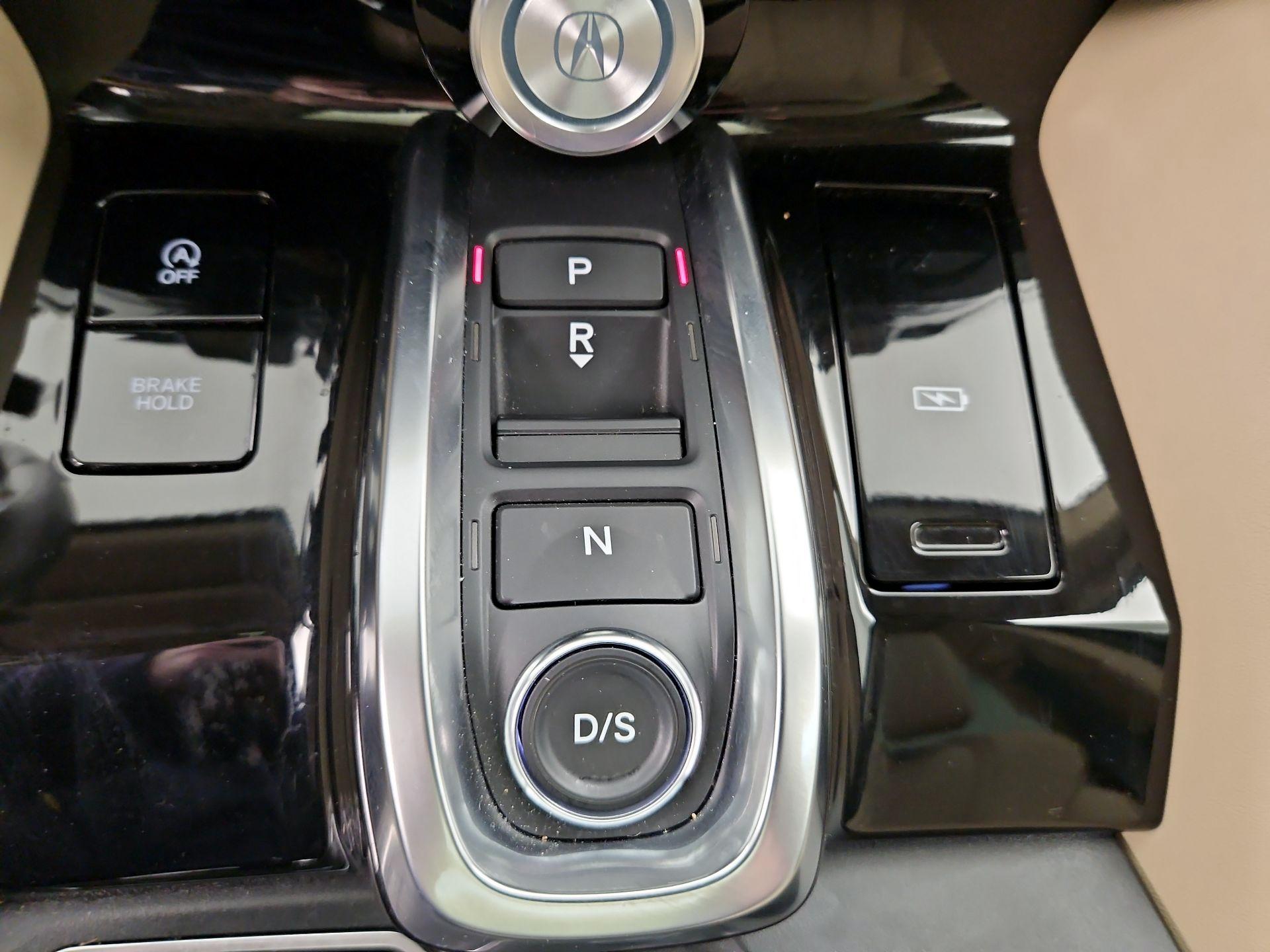 Thumbnail: 2024 Acura MDX - 18