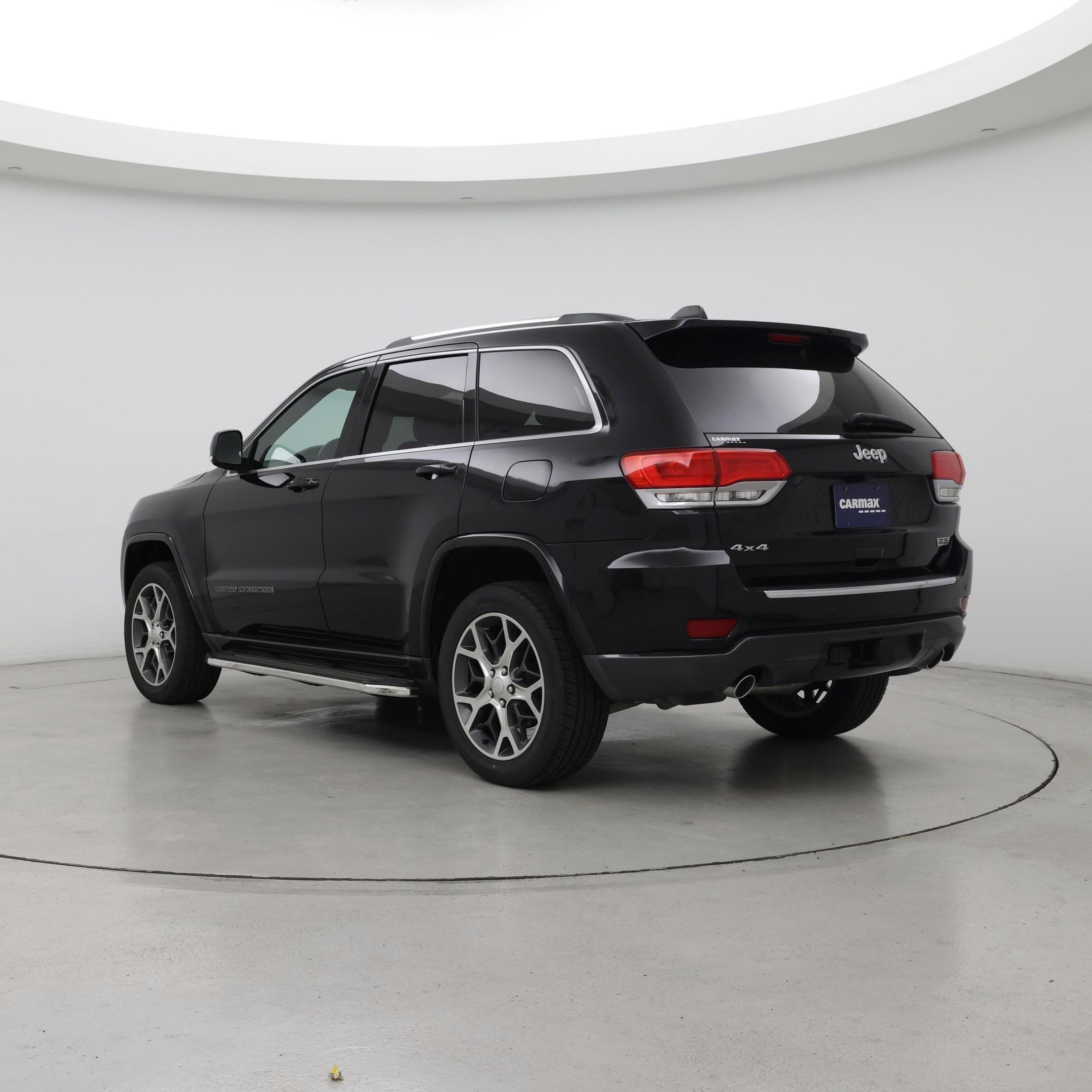 Thumbnail: 2018 Jeep Grand Cherokee - 2