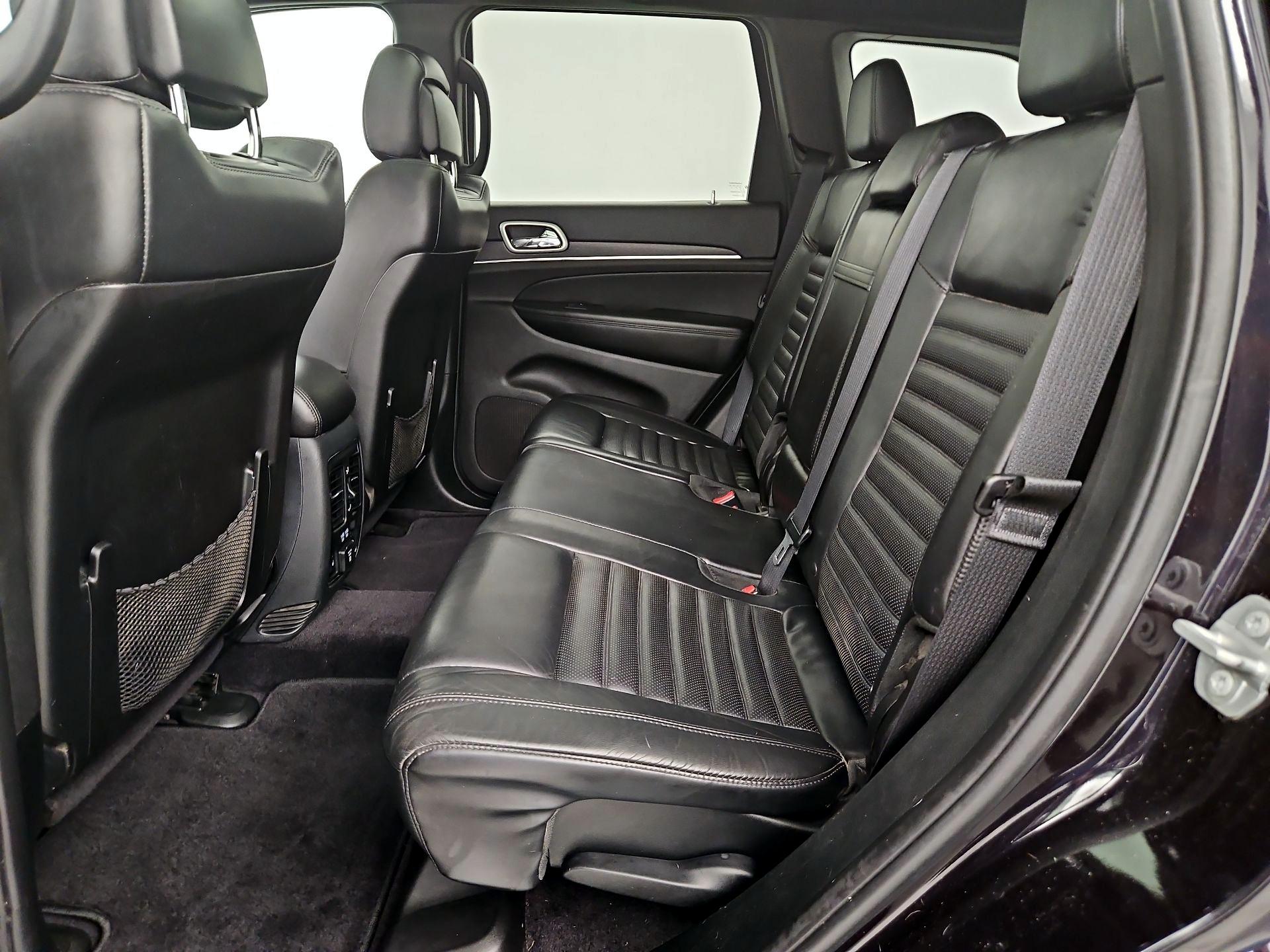 Thumbnail: 2018 Jeep Grand Cherokee - 20