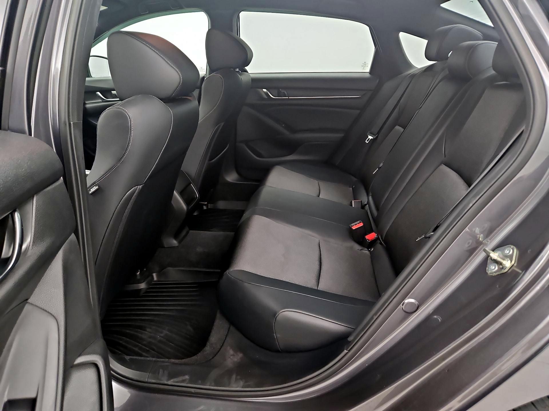 Thumbnail: 2018 Honda Accord - 19