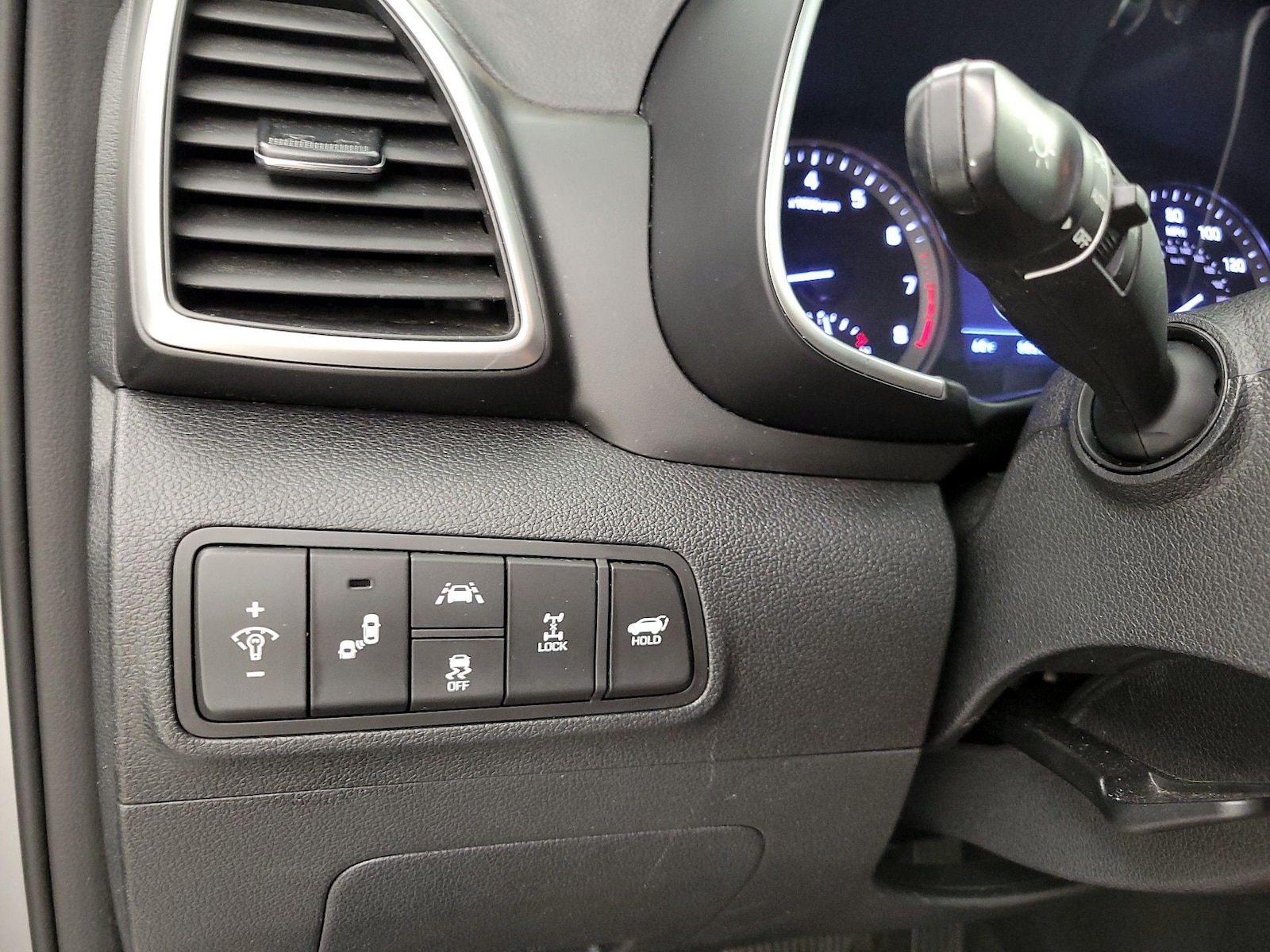 2020 Hyundai Tucson Limited - Photo 14