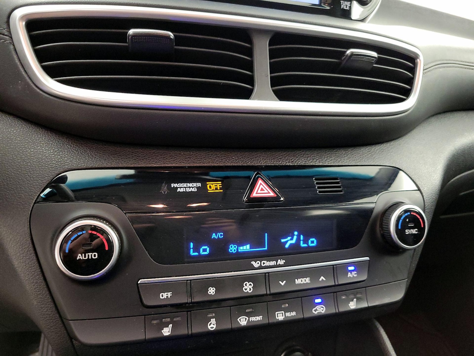 2020 Hyundai Tucson Limited - Photo 17
