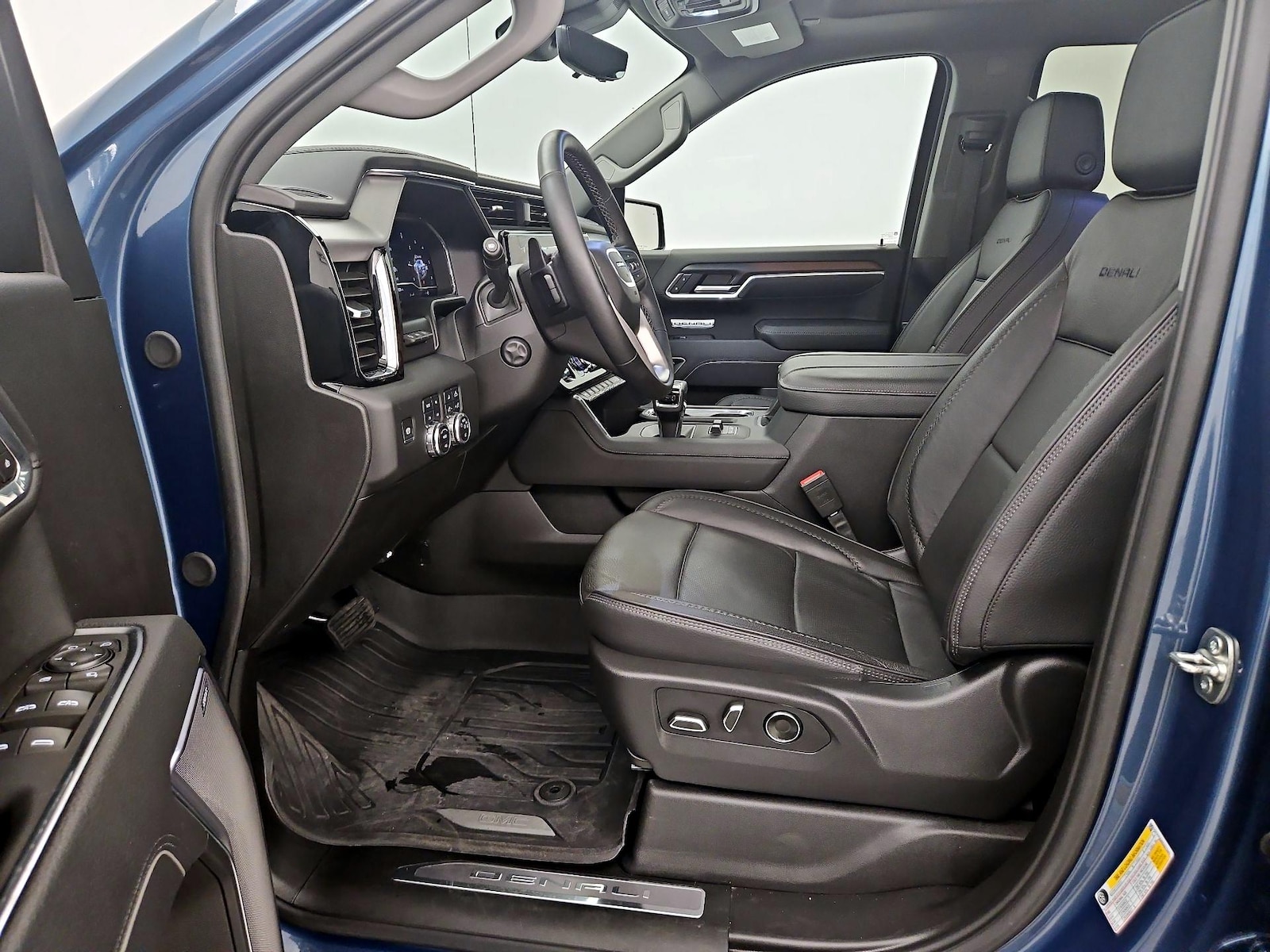 2025 GMC Sierra 1500 Denali - Photo 12