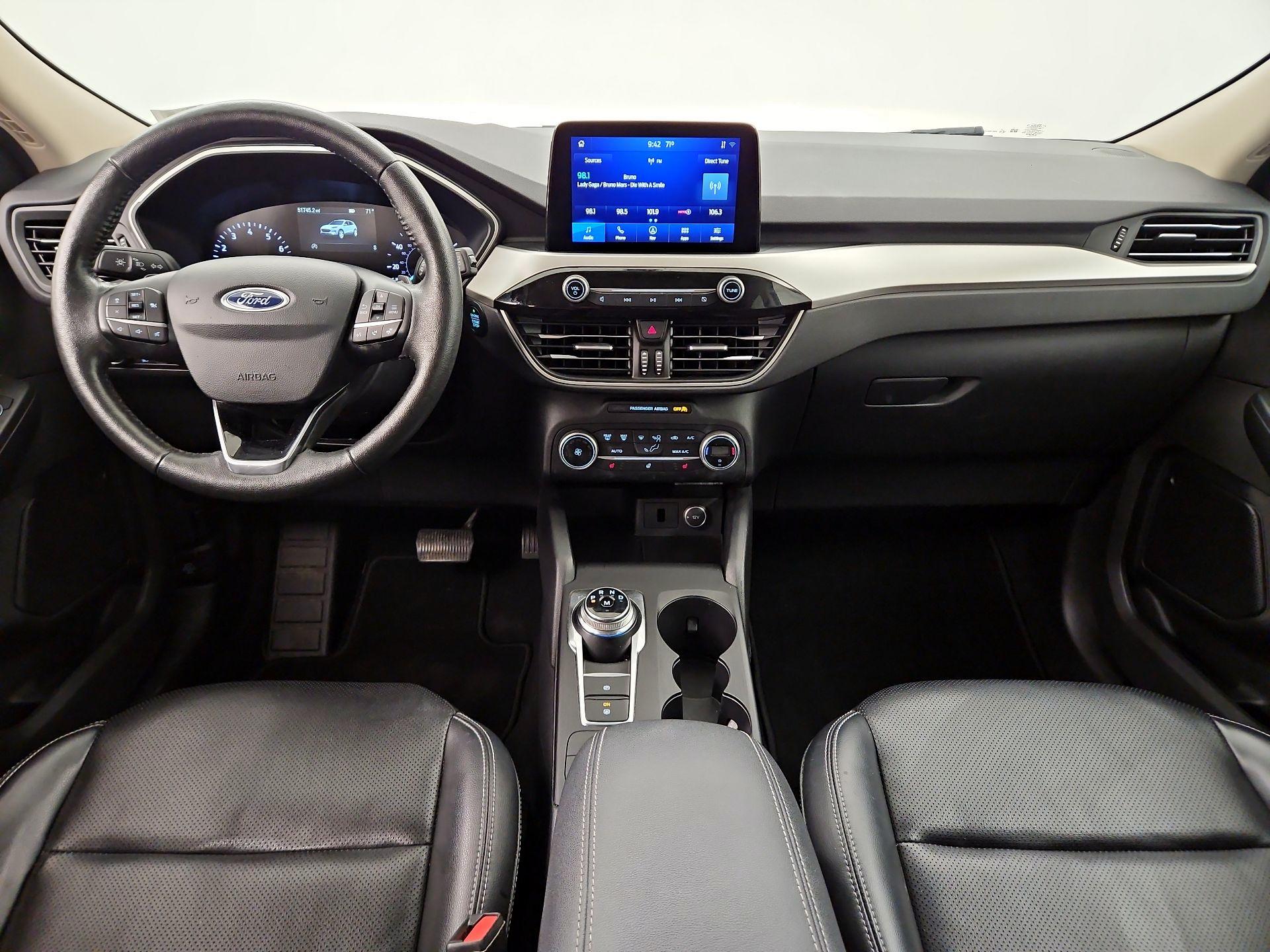 Thumbnail: 2020 Ford Escape - 9