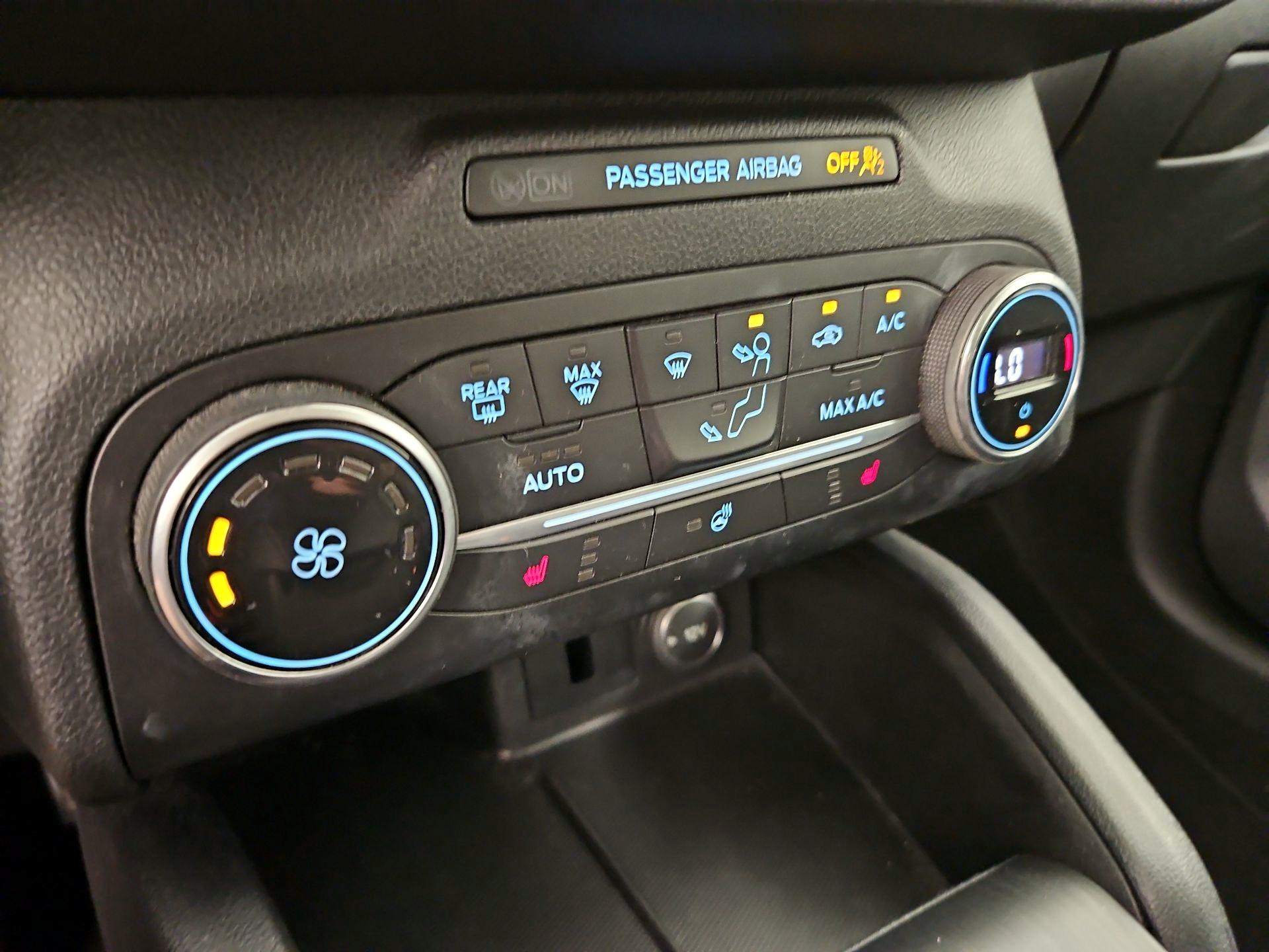 Thumbnail: 2020 Ford Escape - 17
