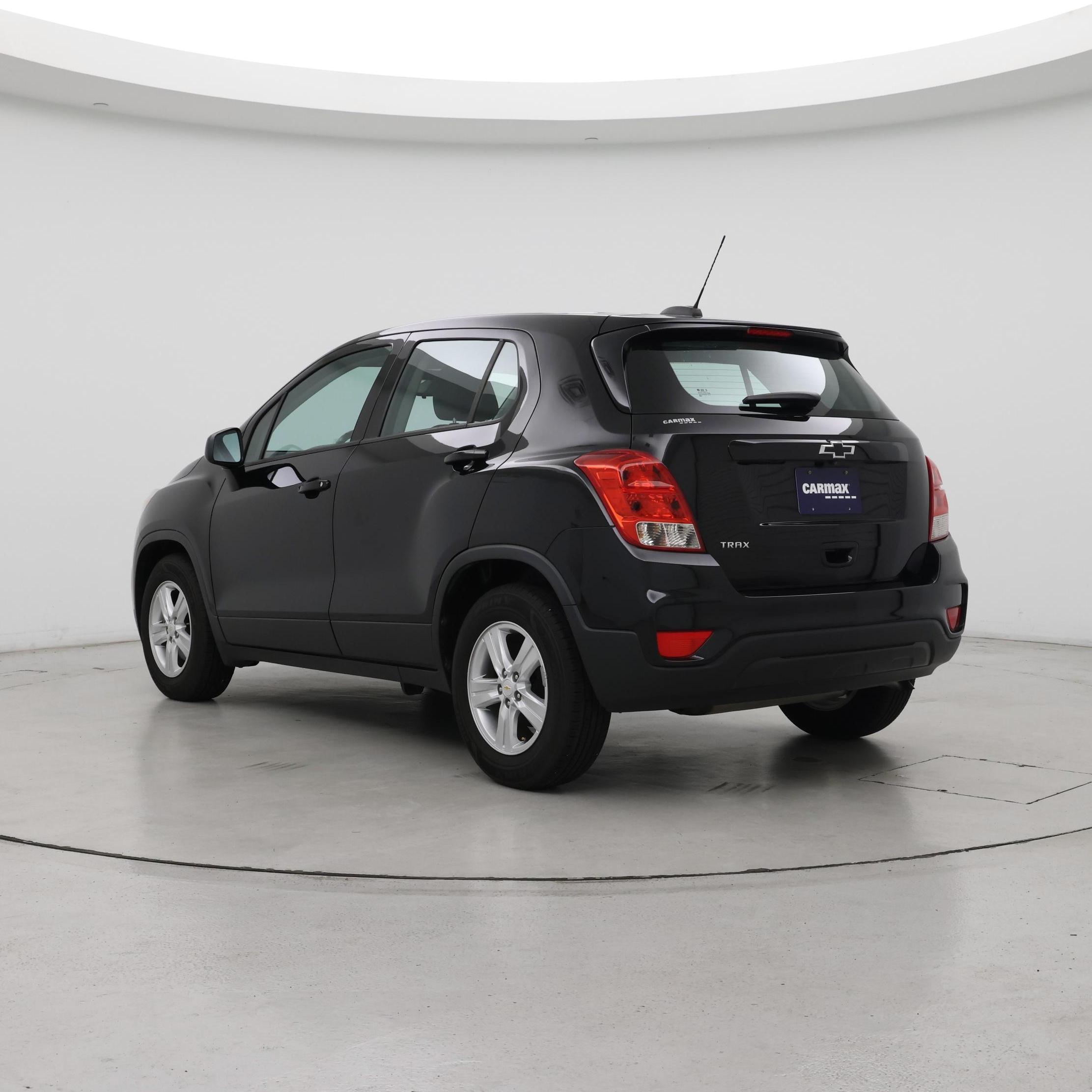 Thumbnail: 2020 Chevrolet Trax - 2