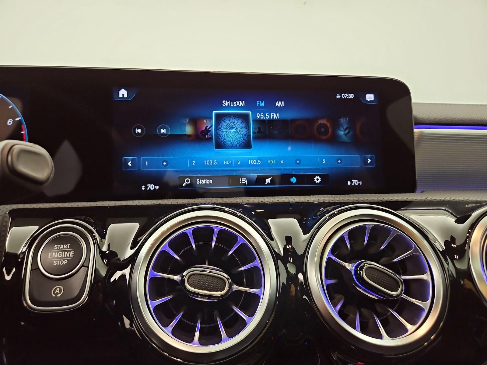 2022 Mercedes-Benz CLA CLA250 - Photo 16