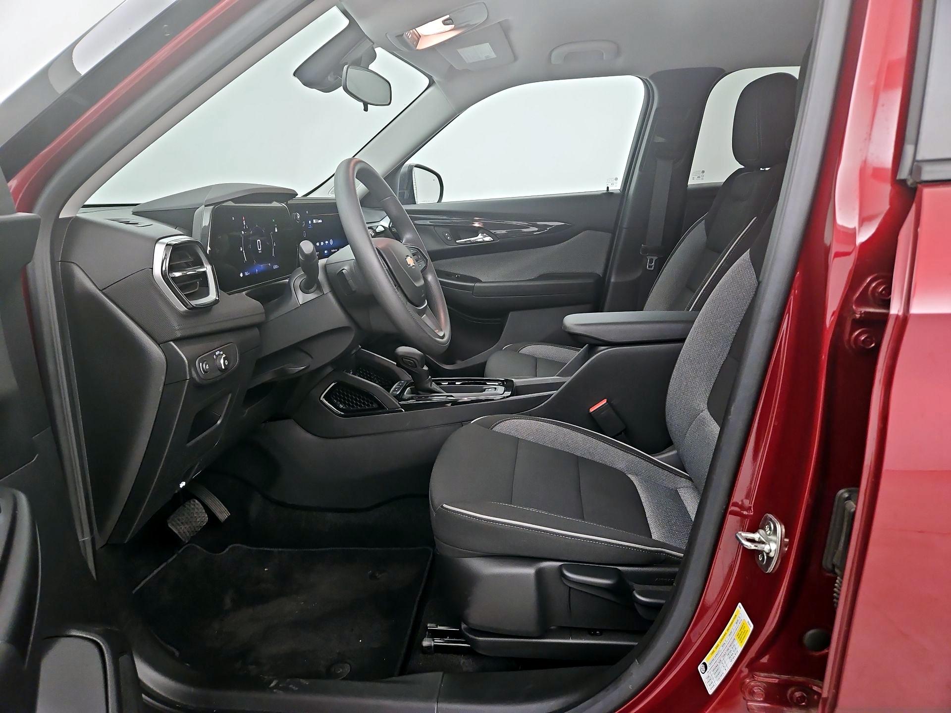 Thumbnail: 2024 Chevrolet TrailBlazer - 11