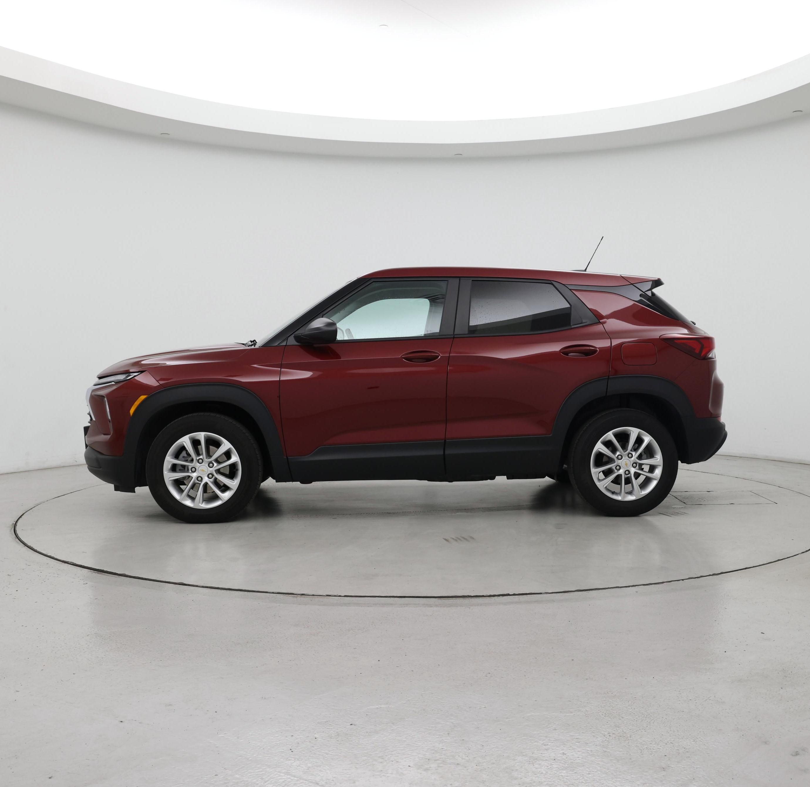 Thumbnail: 2024 Chevrolet TrailBlazer - 3