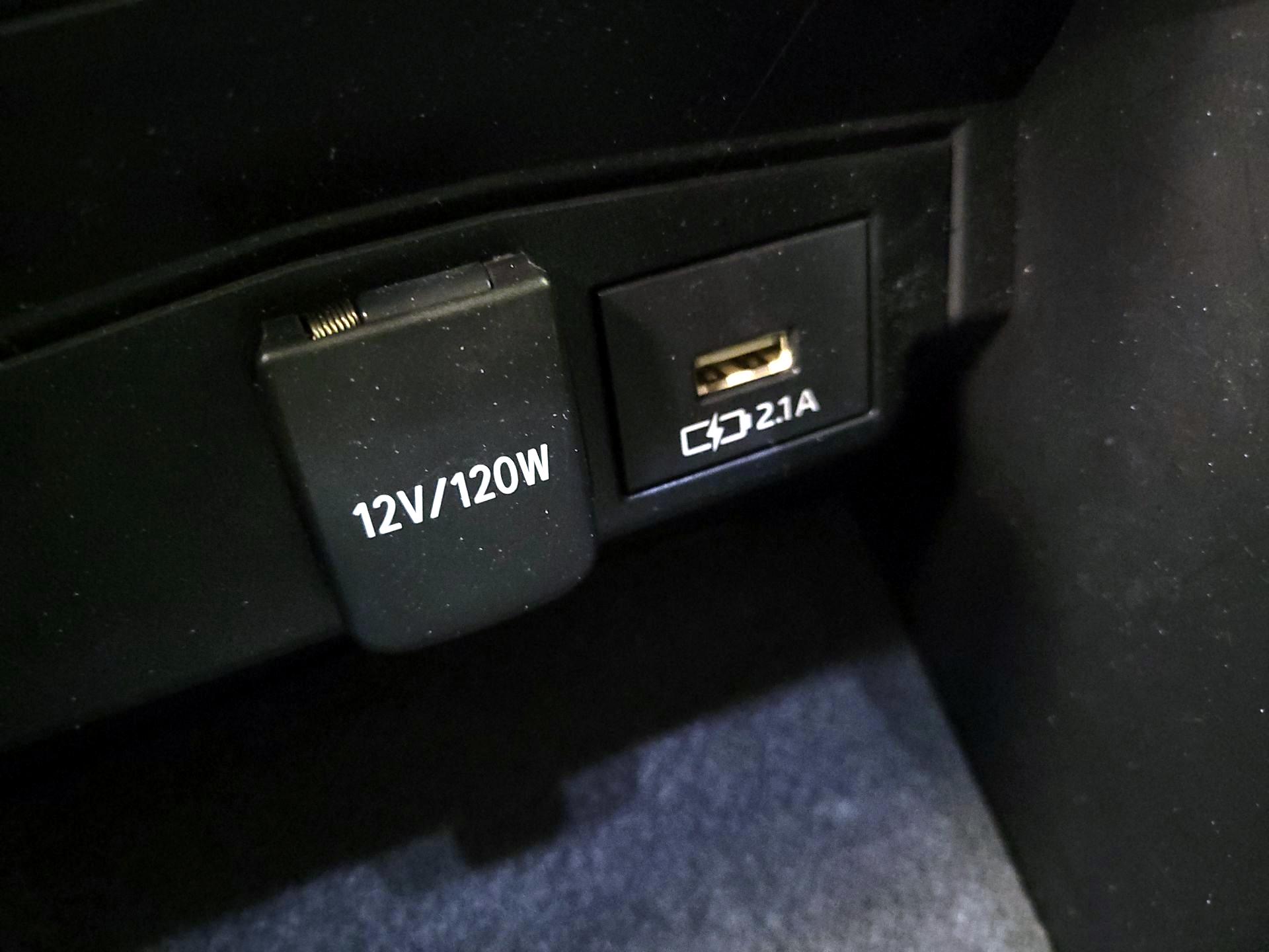 Thumbnail: 2021 Toyota Corolla - 18
