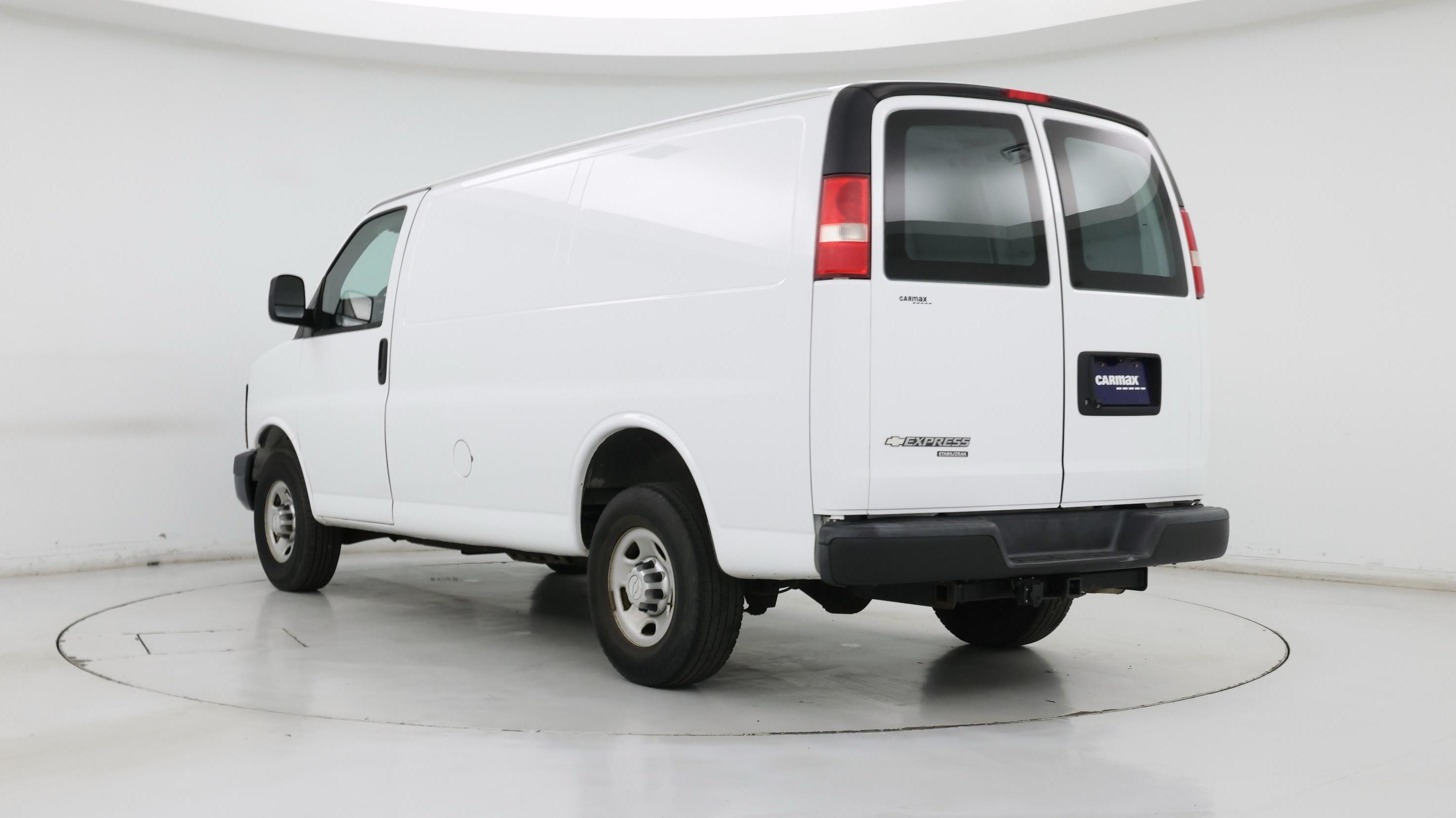 Thumbnail: 2015 Chevrolet Express - 2