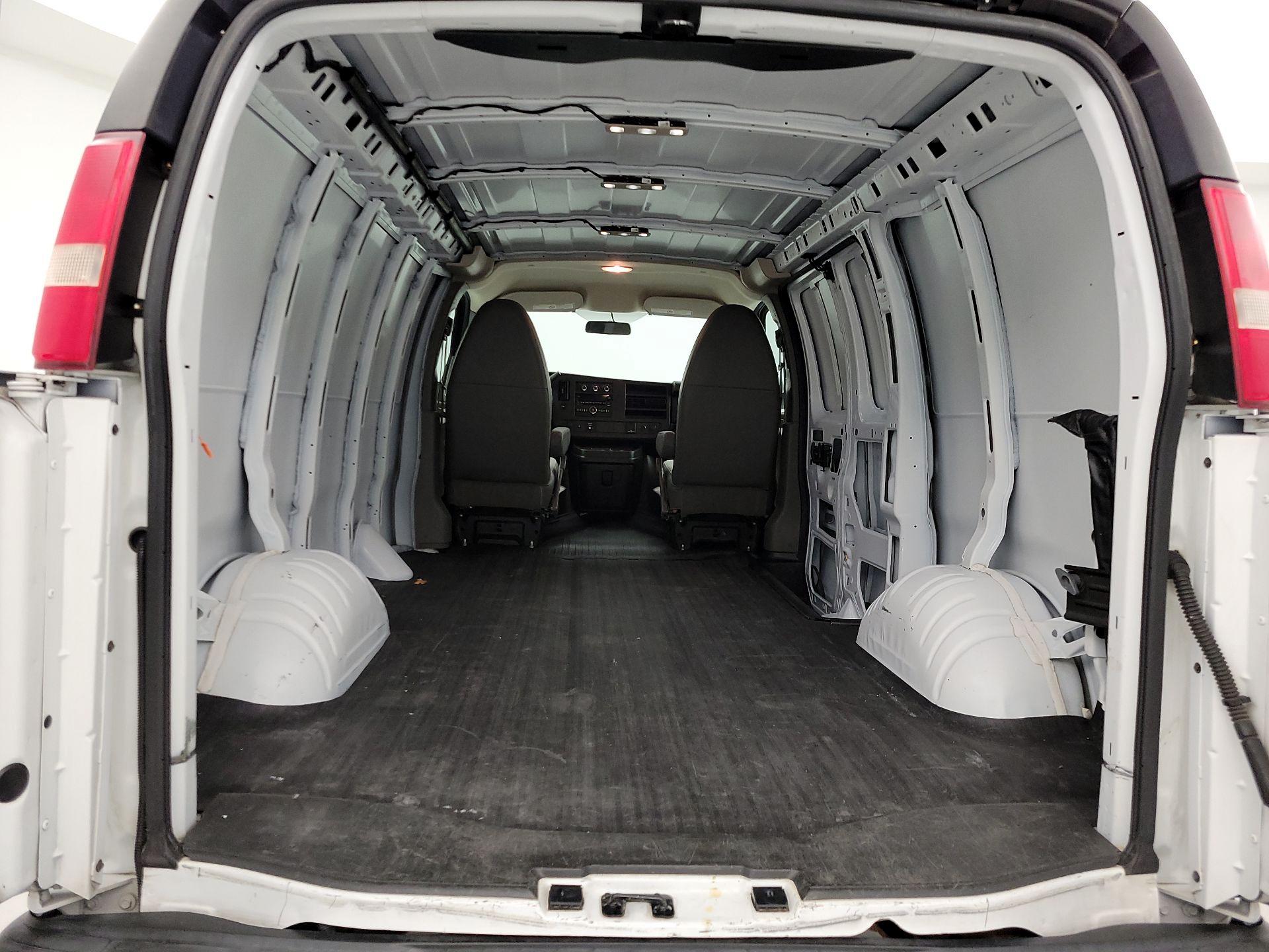 Thumbnail: 2015 Chevrolet Express - 19