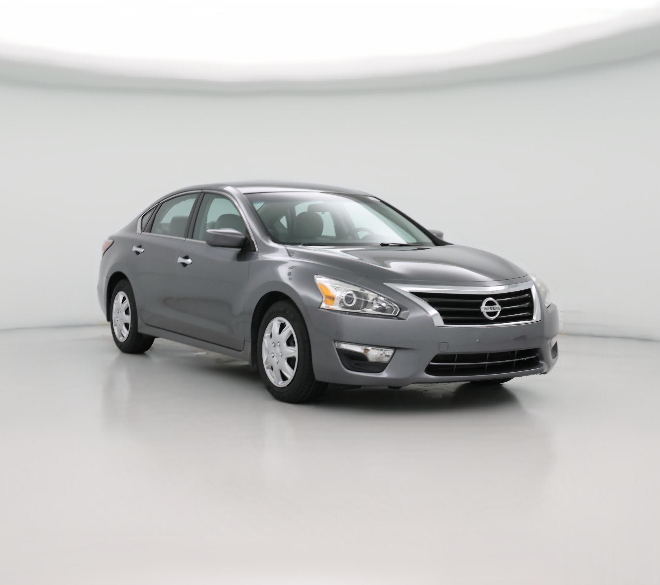 Thumbnail: 2015 Nissan Altima - 1