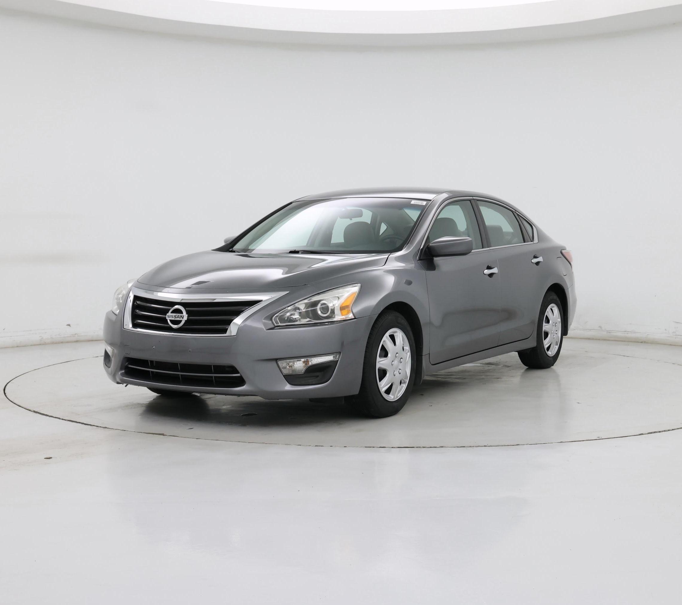 Thumbnail: 2015 Nissan Altima - 4