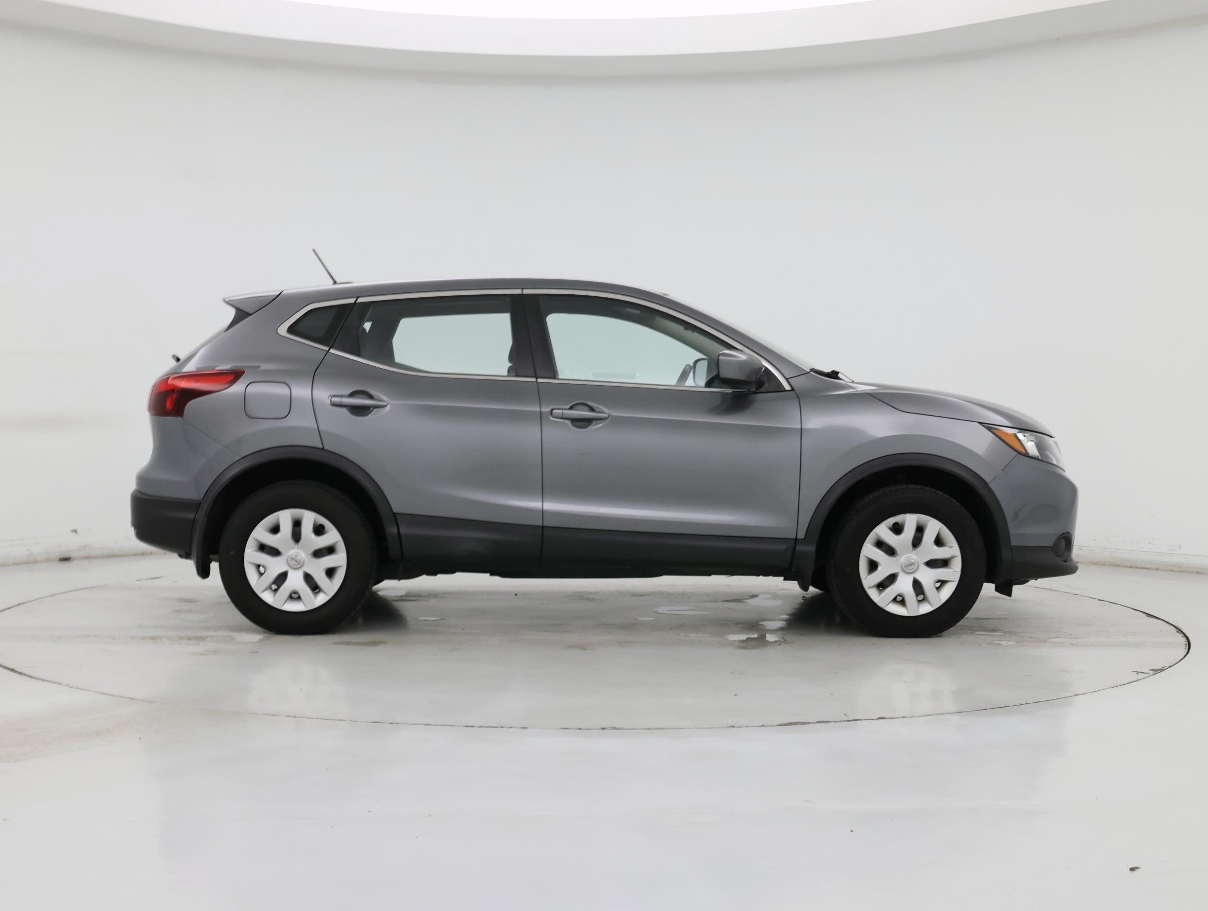 Thumbnail: 2019 Nissan Rogue Sport - 7