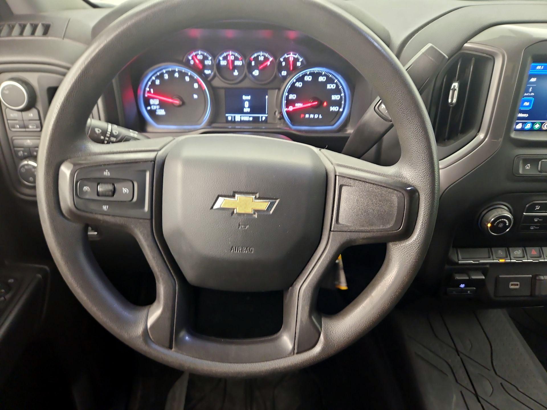 Thumbnail: 2020 Chevrolet Silverado 1500 - 10