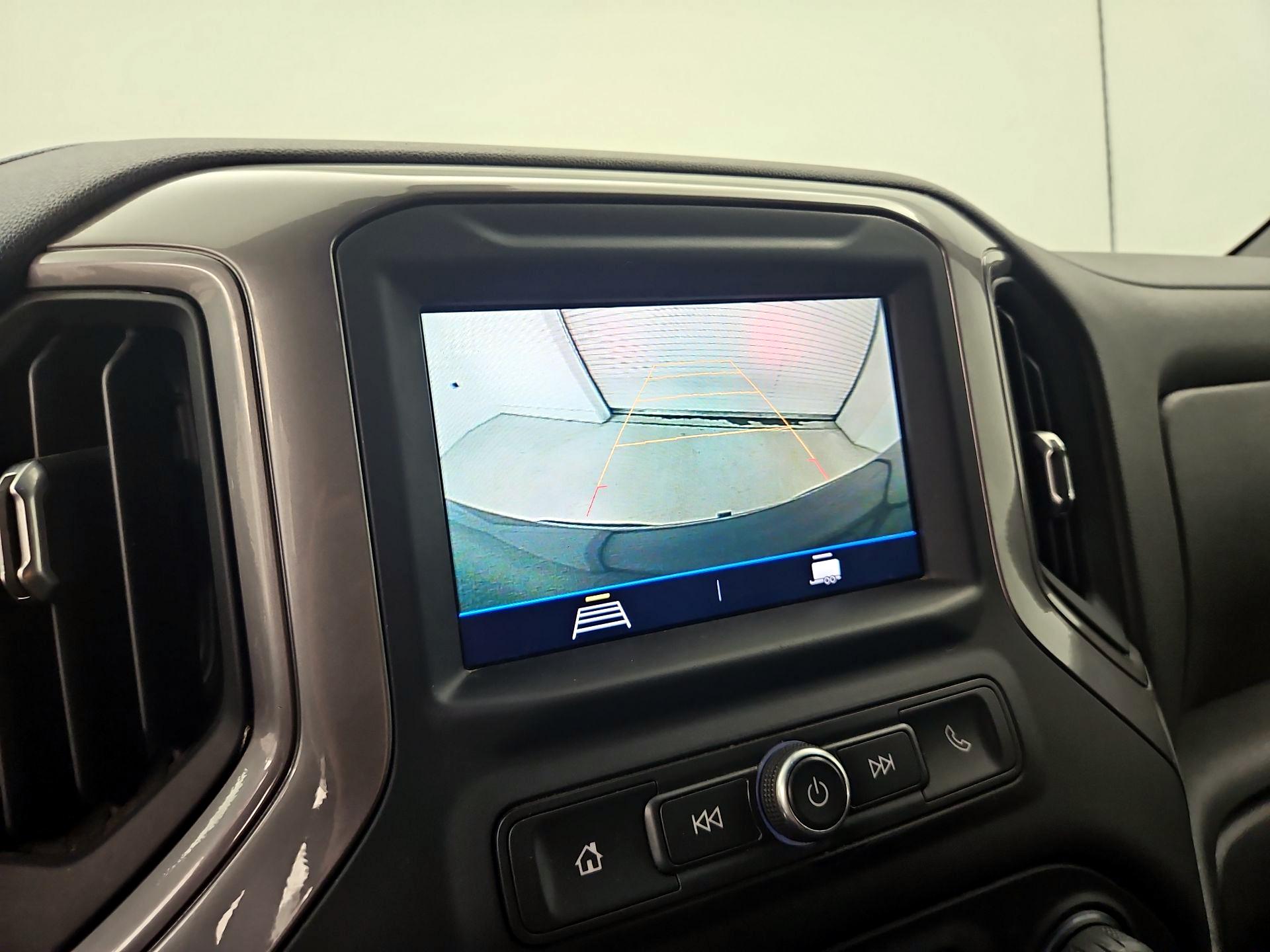 Thumbnail: 2020 Chevrolet Silverado 1500 - 14
