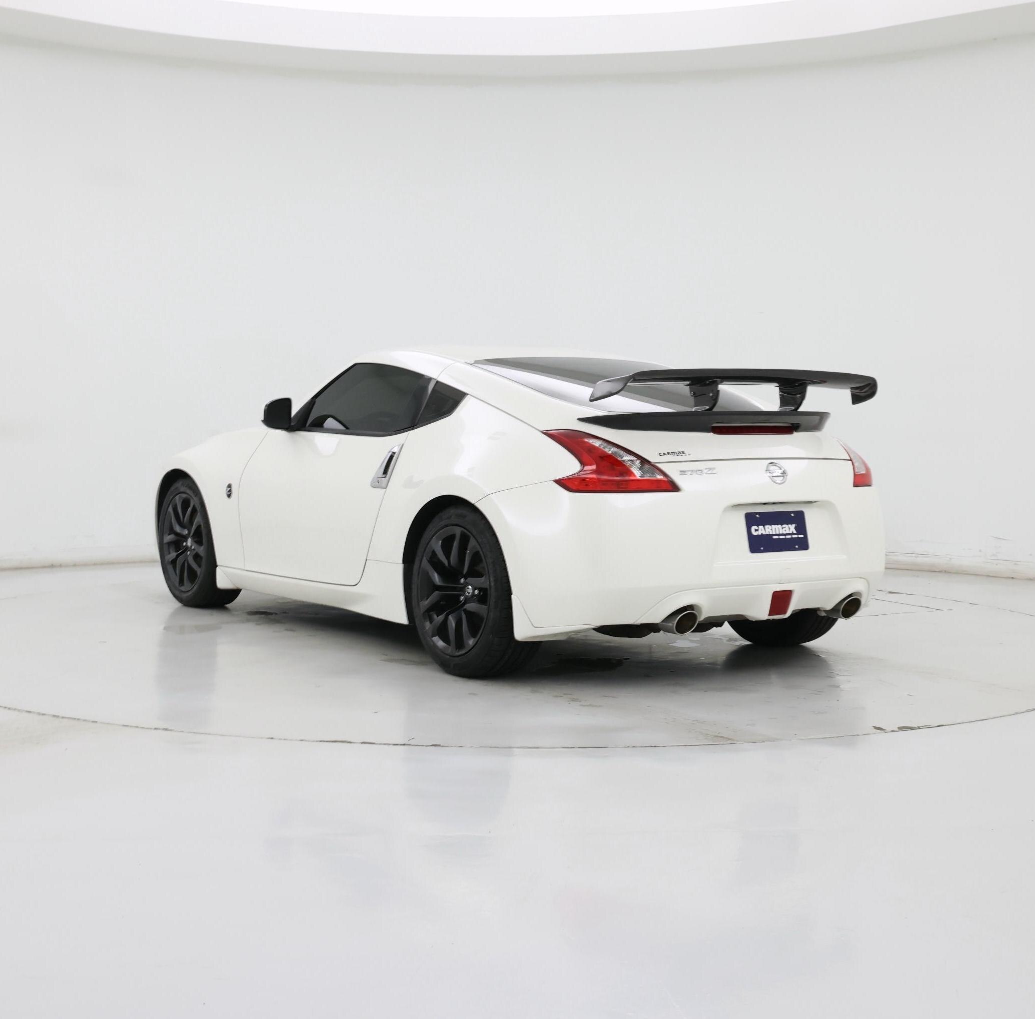 Thumbnail: 2017 Nissan Z - 2