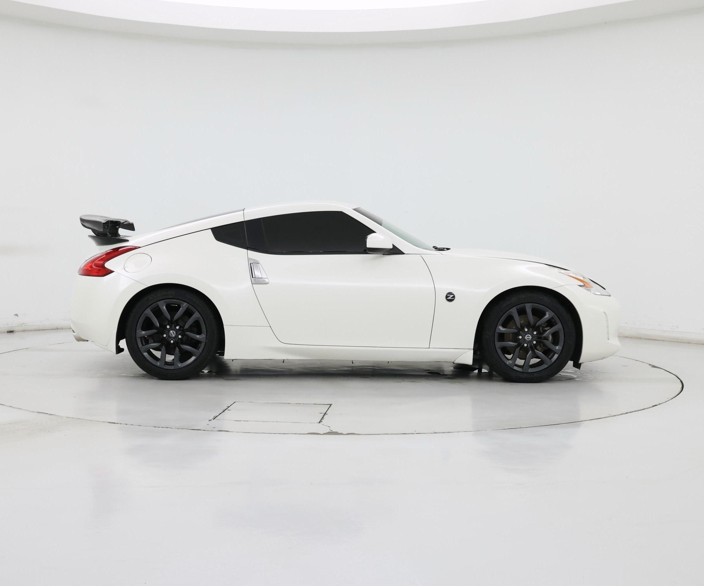 Thumbnail: 2017 Nissan Z - 7