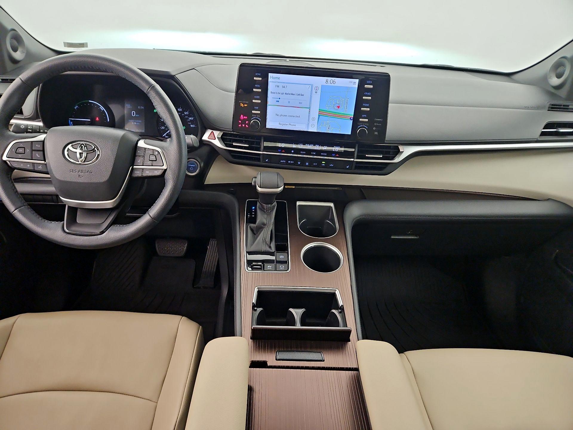 Thumbnail: 2021 Toyota Sienna - 9