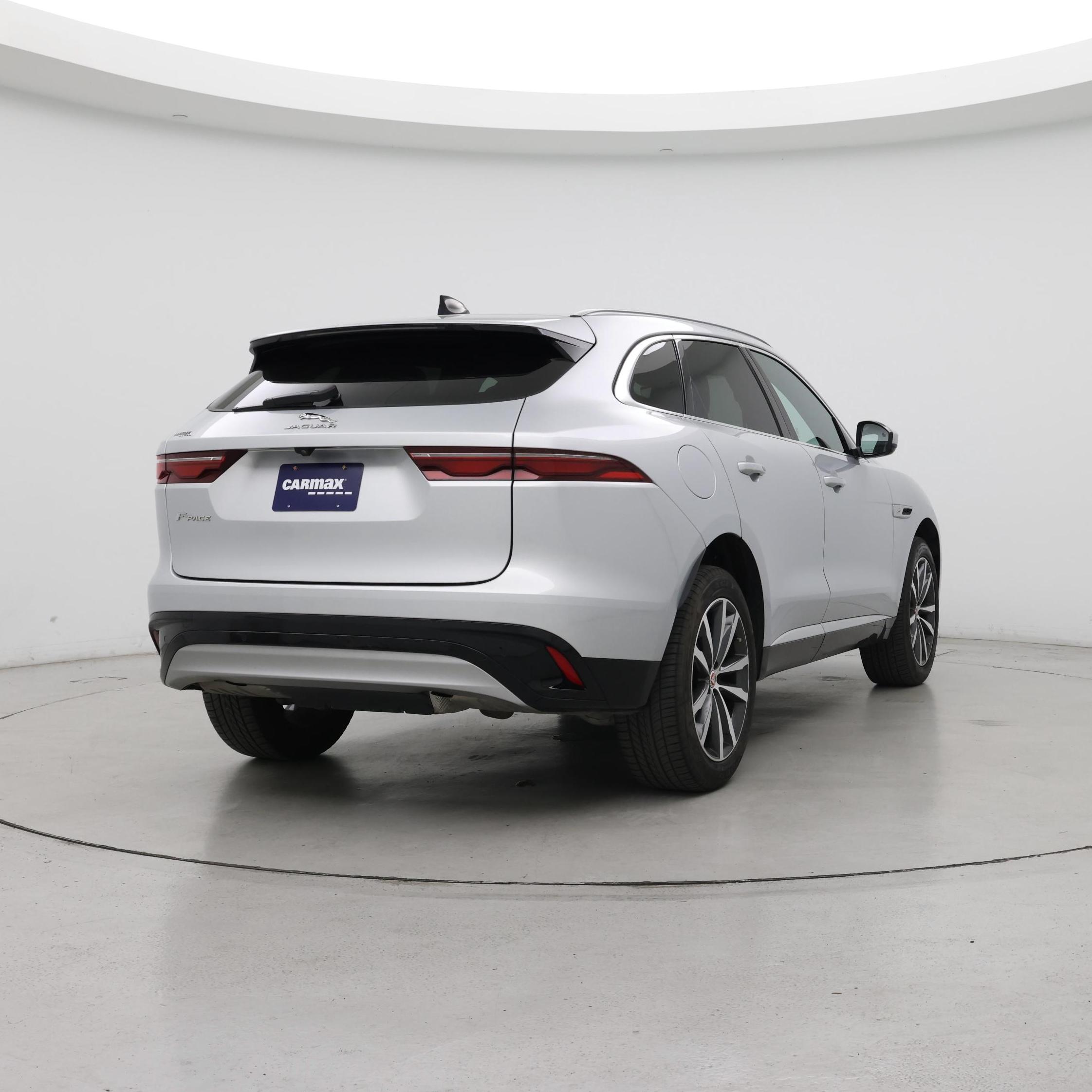 Thumbnail: 2023 Jaguar F-Pace - 8