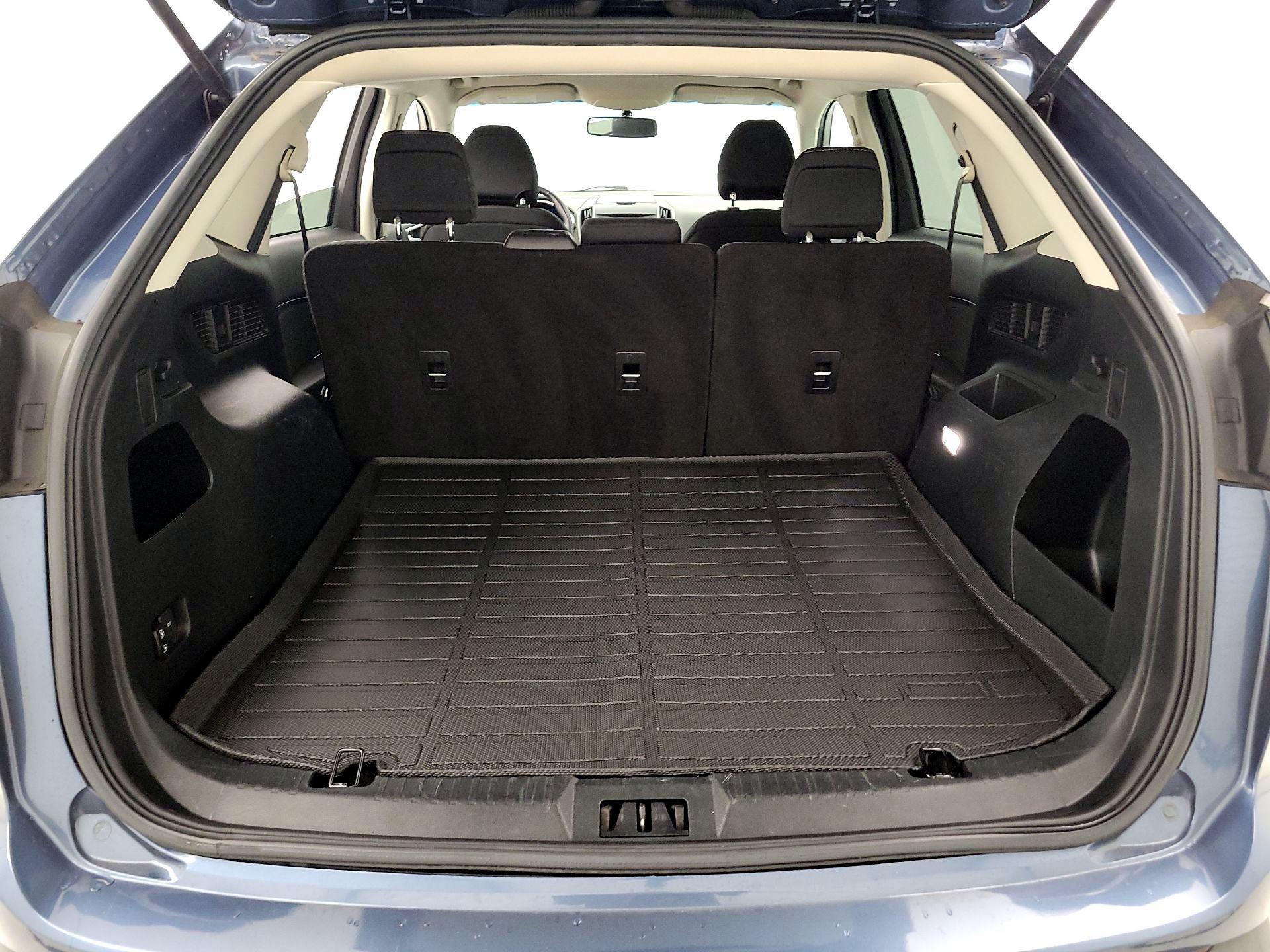 Thumbnail: 2018 Ford Edge - 20