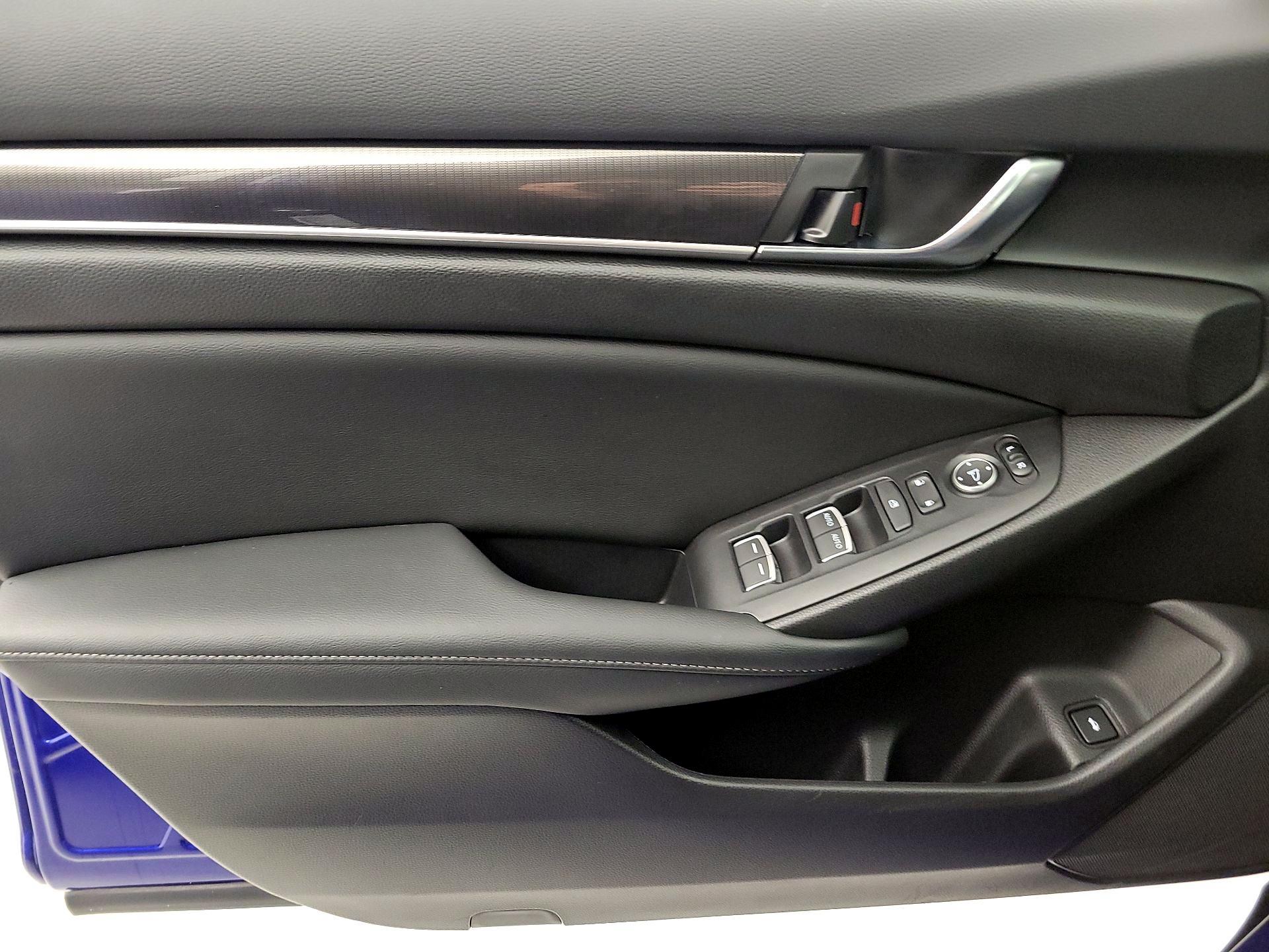 Thumbnail: 2022 Honda Accord - 12