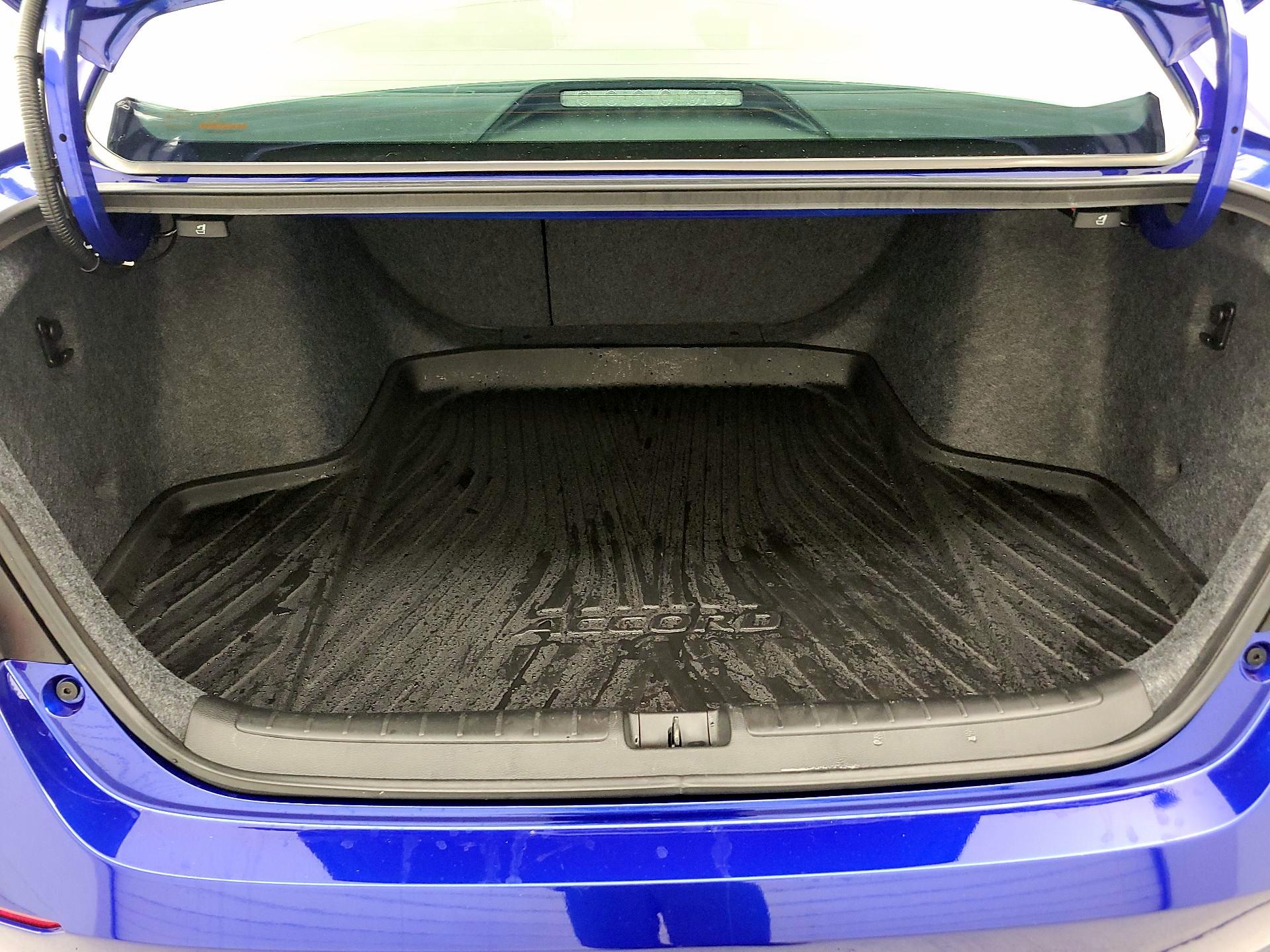 Thumbnail: 2022 Honda Accord - 20