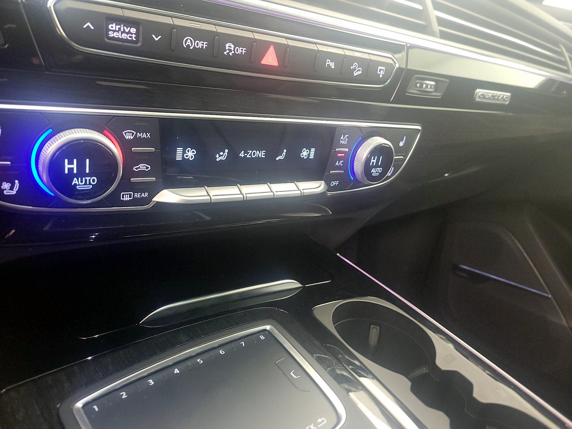 Thumbnail: 2017 Audi Q7 - 16