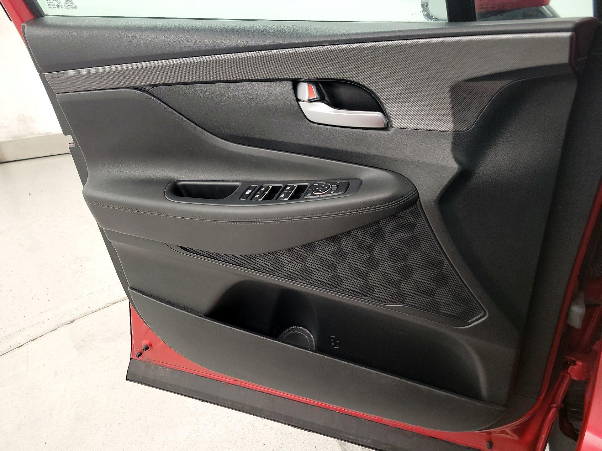 Thumbnail: 2021 Hyundai Santa Fe - 12