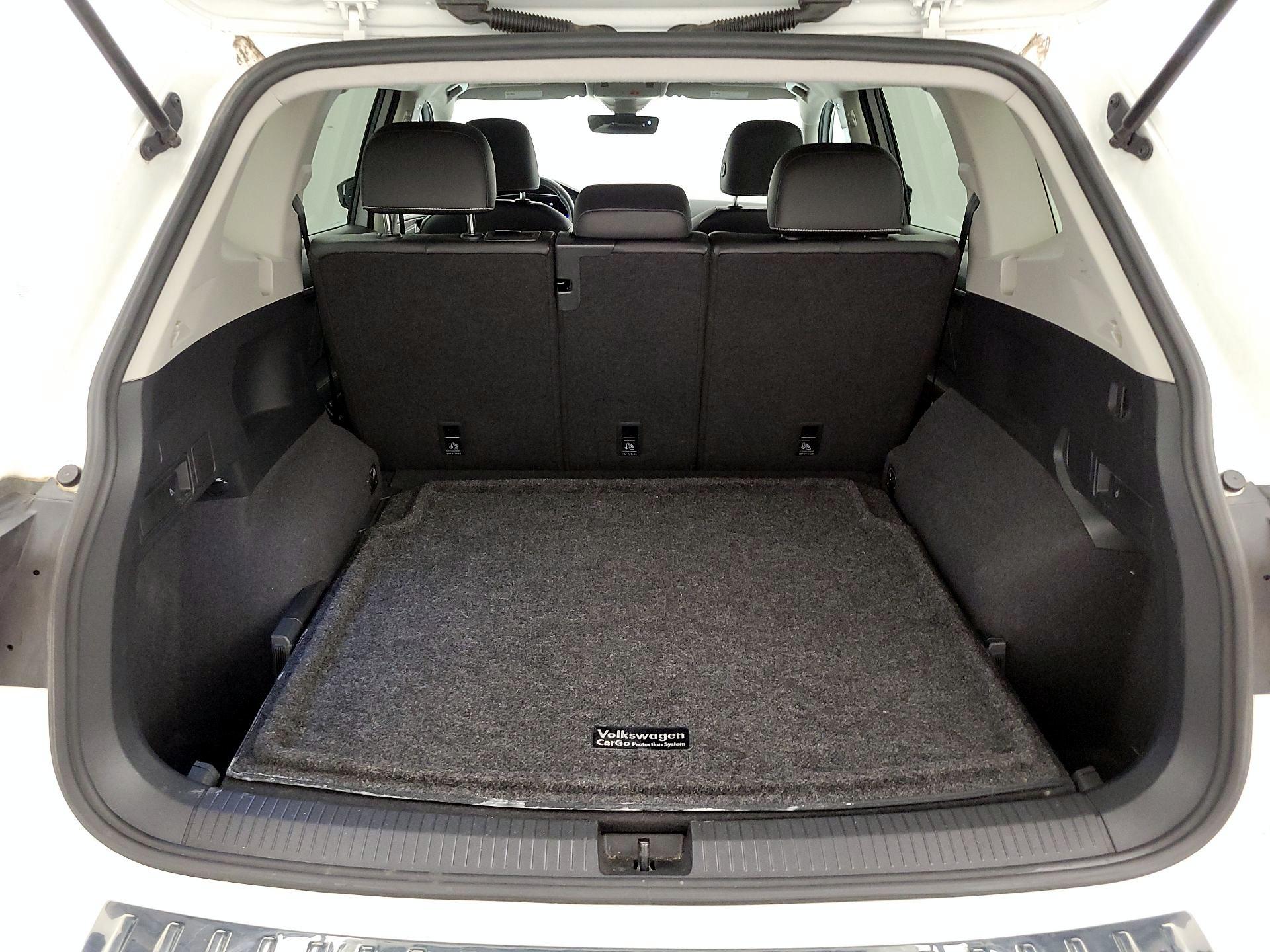 Thumbnail: 2022 Volkswagen Tiguan - 20