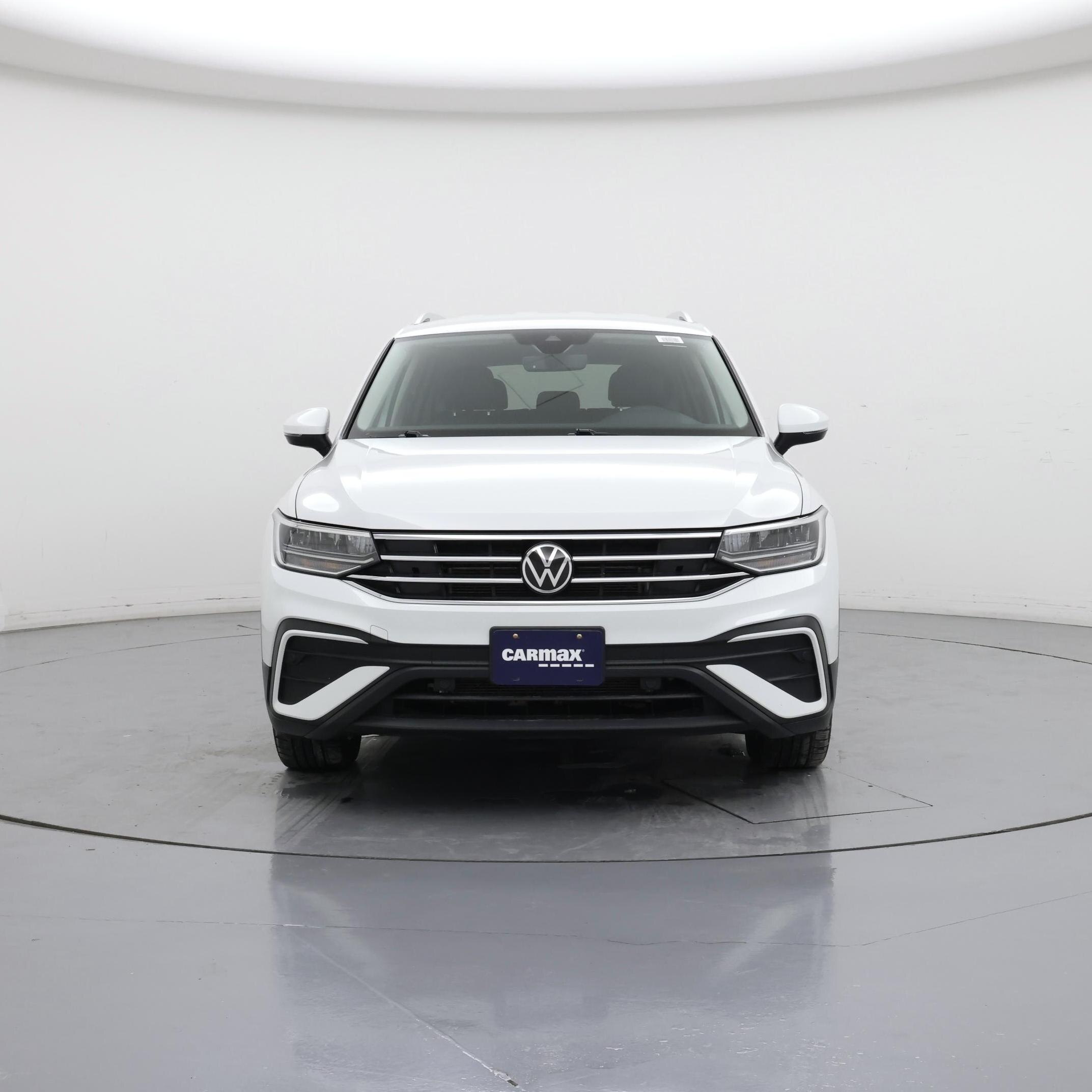 Thumbnail: 2022 Volkswagen Tiguan - 5