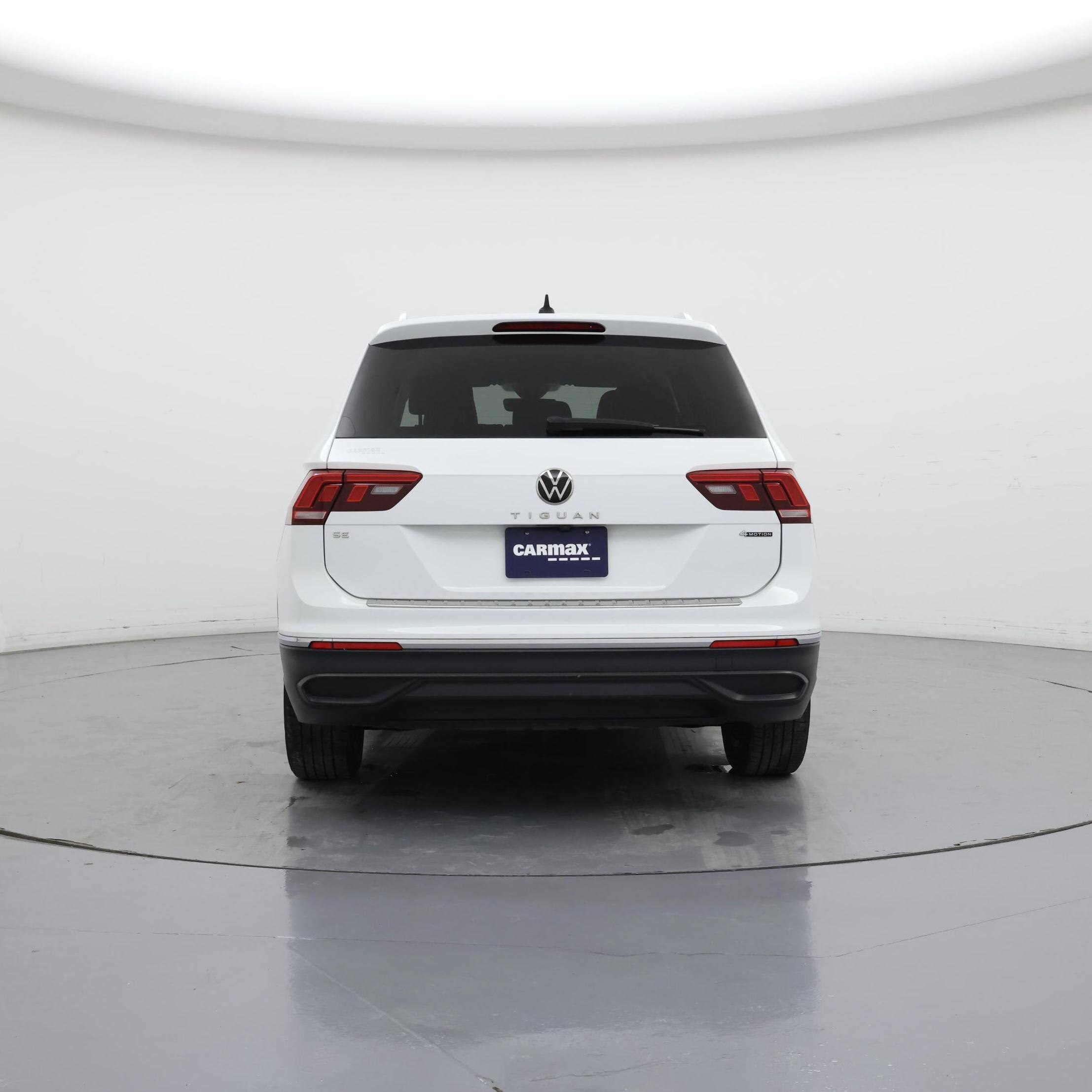 Thumbnail: 2022 Volkswagen Tiguan - 6