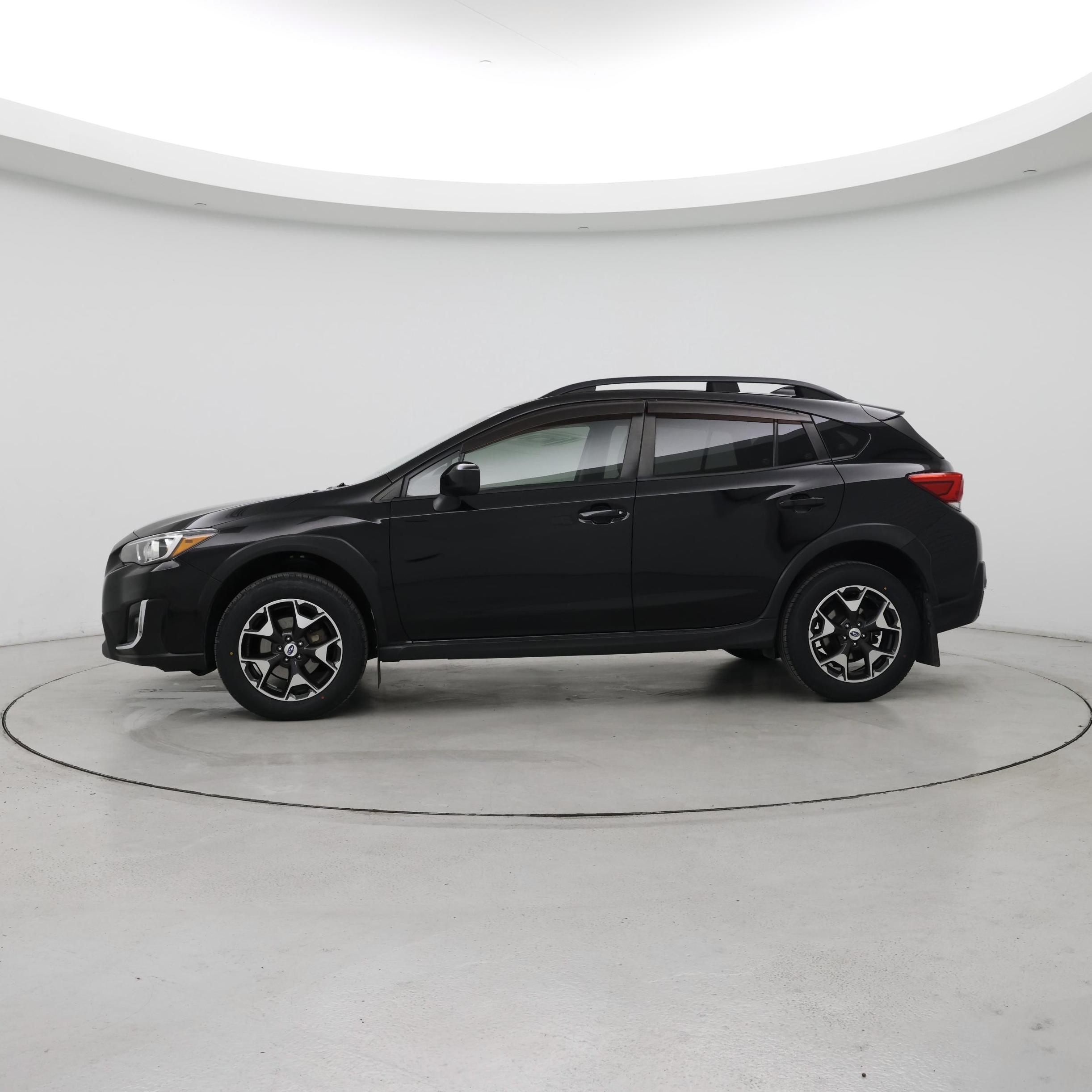 Thumbnail: 2018 Subaru Crosstrek - 3