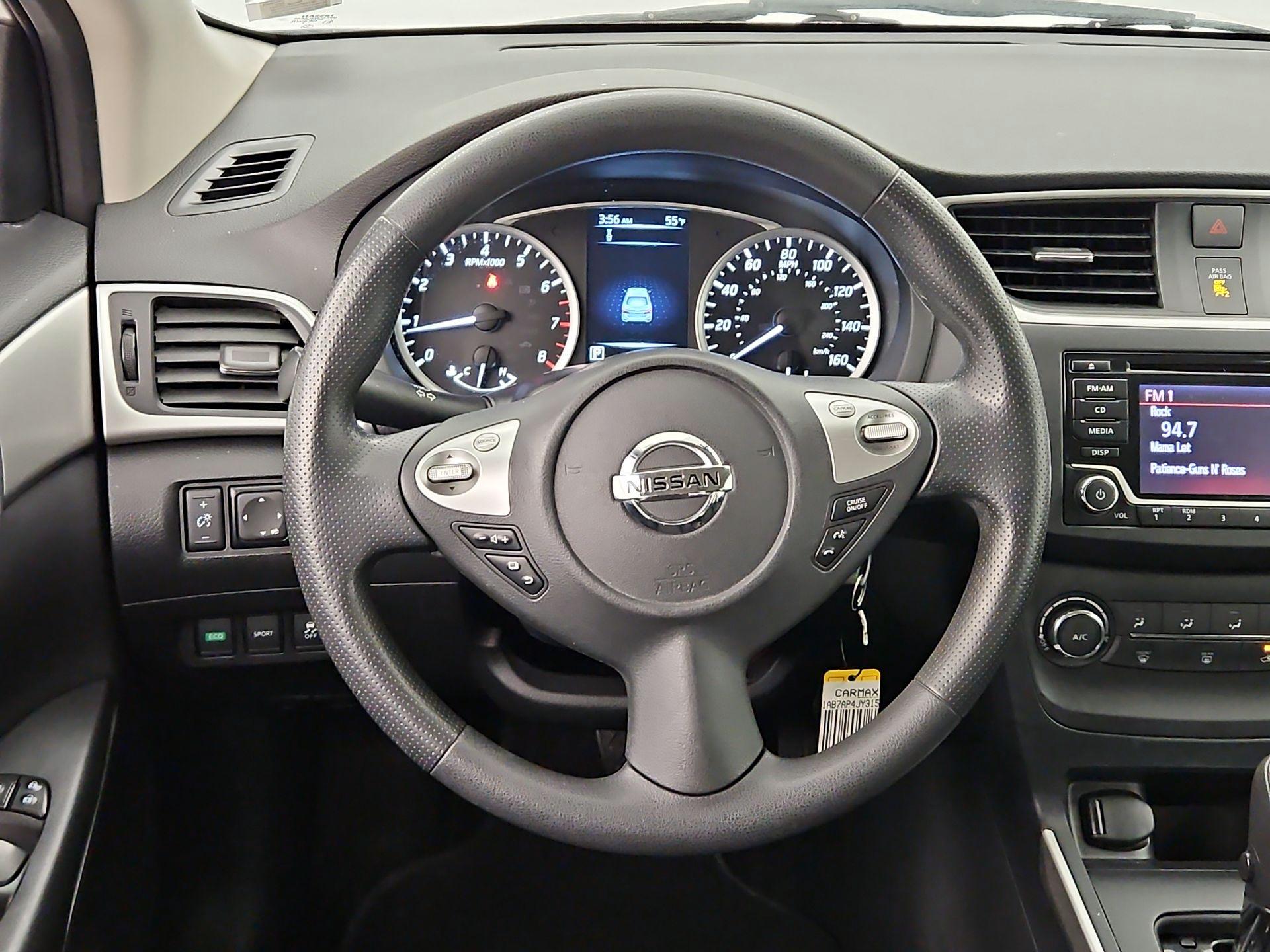 Thumbnail: 2018 Nissan Sentra - 10