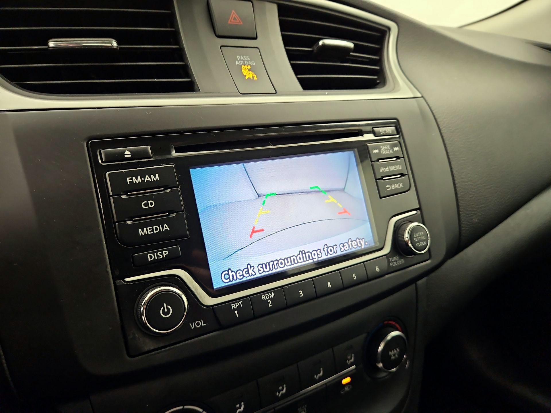 Thumbnail: 2018 Nissan Sentra - 14