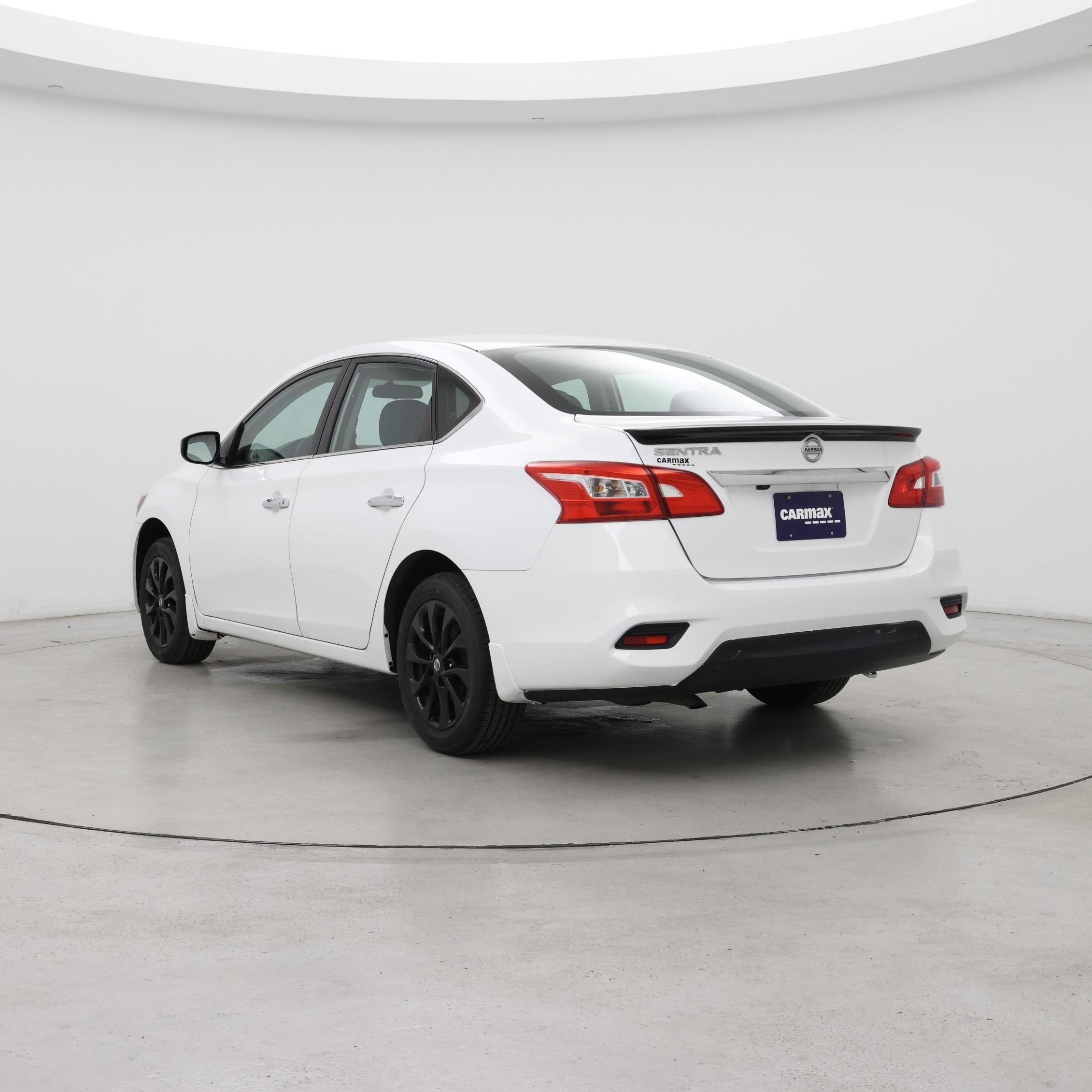 Thumbnail: 2018 Nissan Sentra - 2