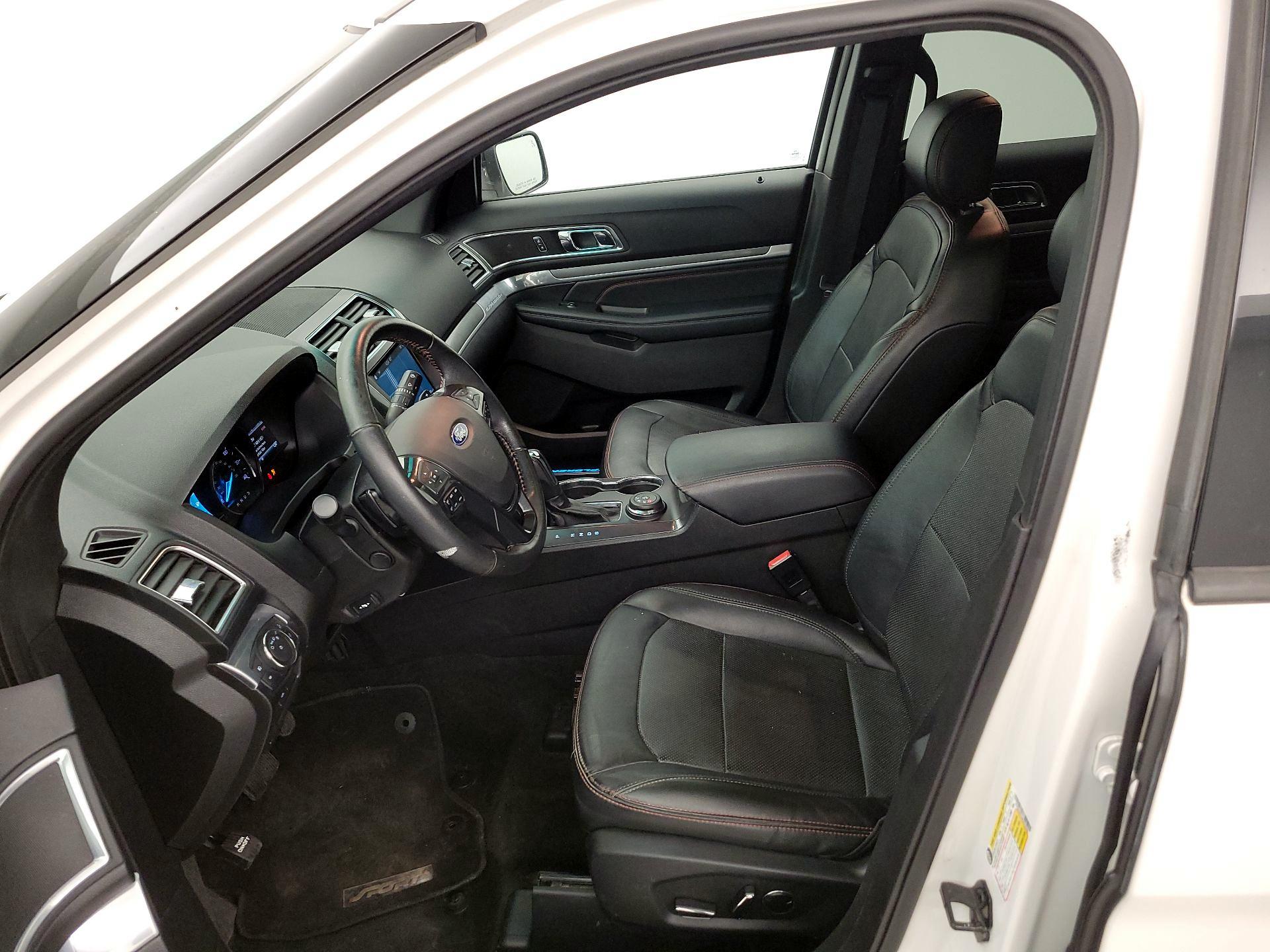 Thumbnail: 2017 Ford Explorer - 11