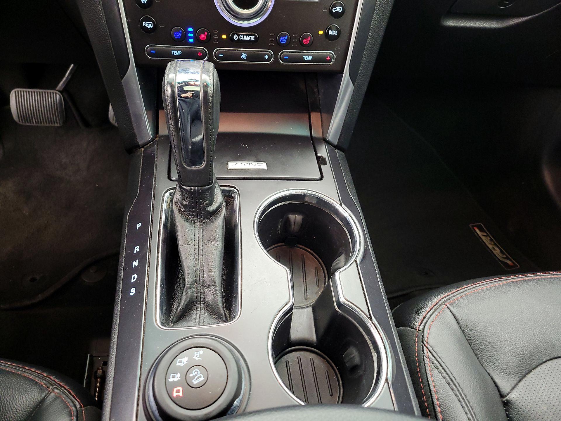 Thumbnail: 2017 Ford Explorer - 18