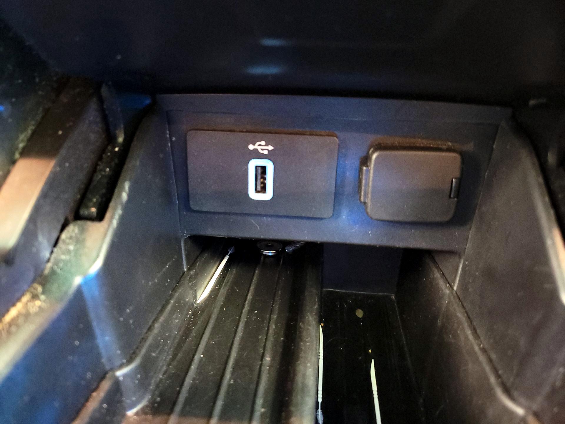 Thumbnail: 2017 Ford Explorer - 19