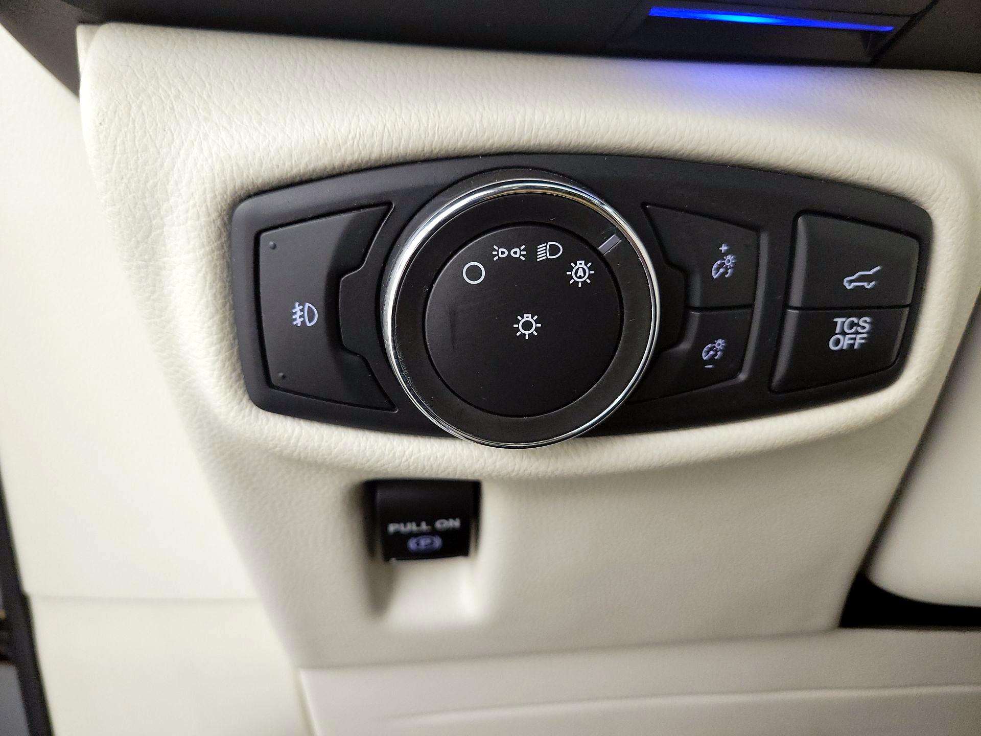 Thumbnail: 2020 Lincoln Nautilus - 13