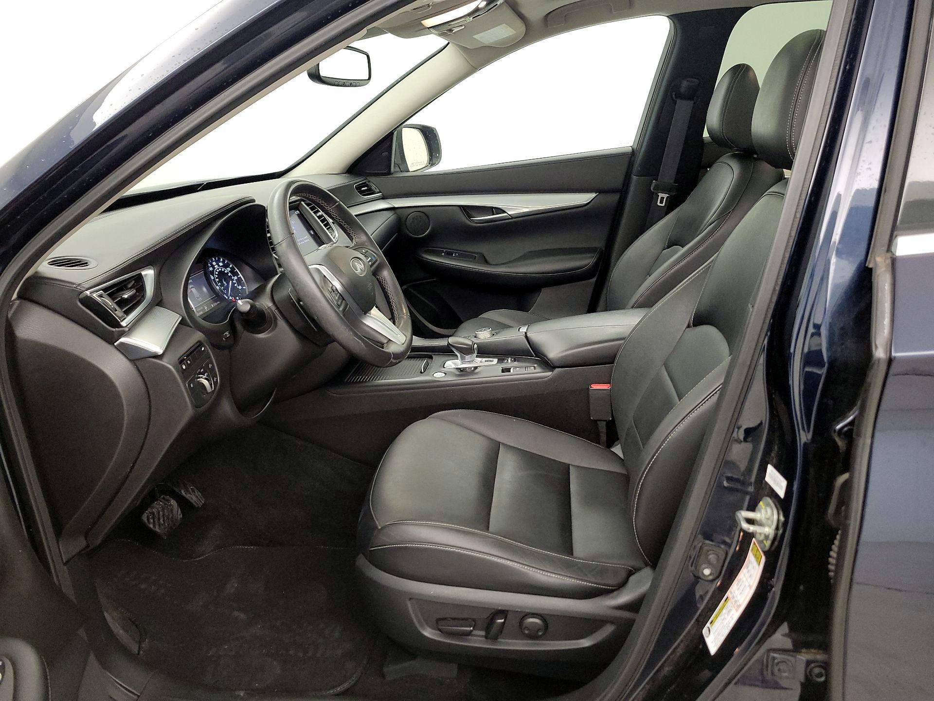 Thumbnail: 2021 INFINITI QX50 - 11