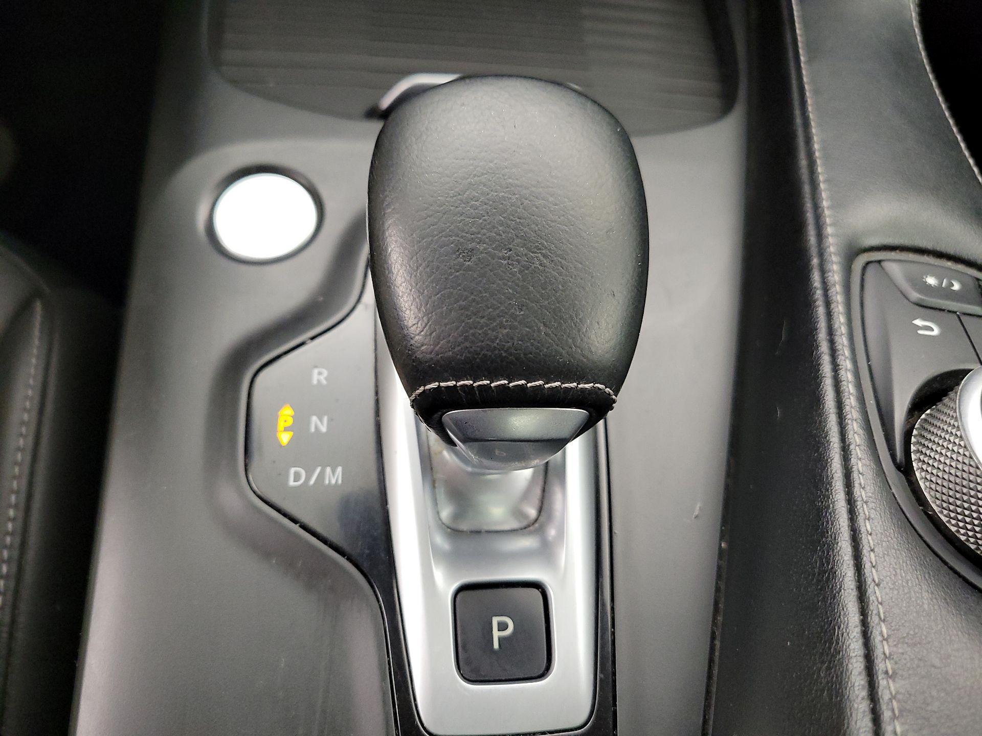 Thumbnail: 2021 INFINITI QX50 - 17