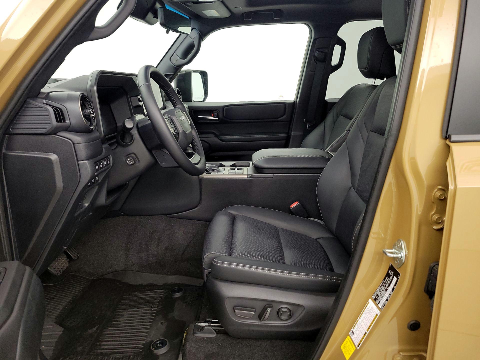 Thumbnail: 2025 Toyota Land Cruiser - 11